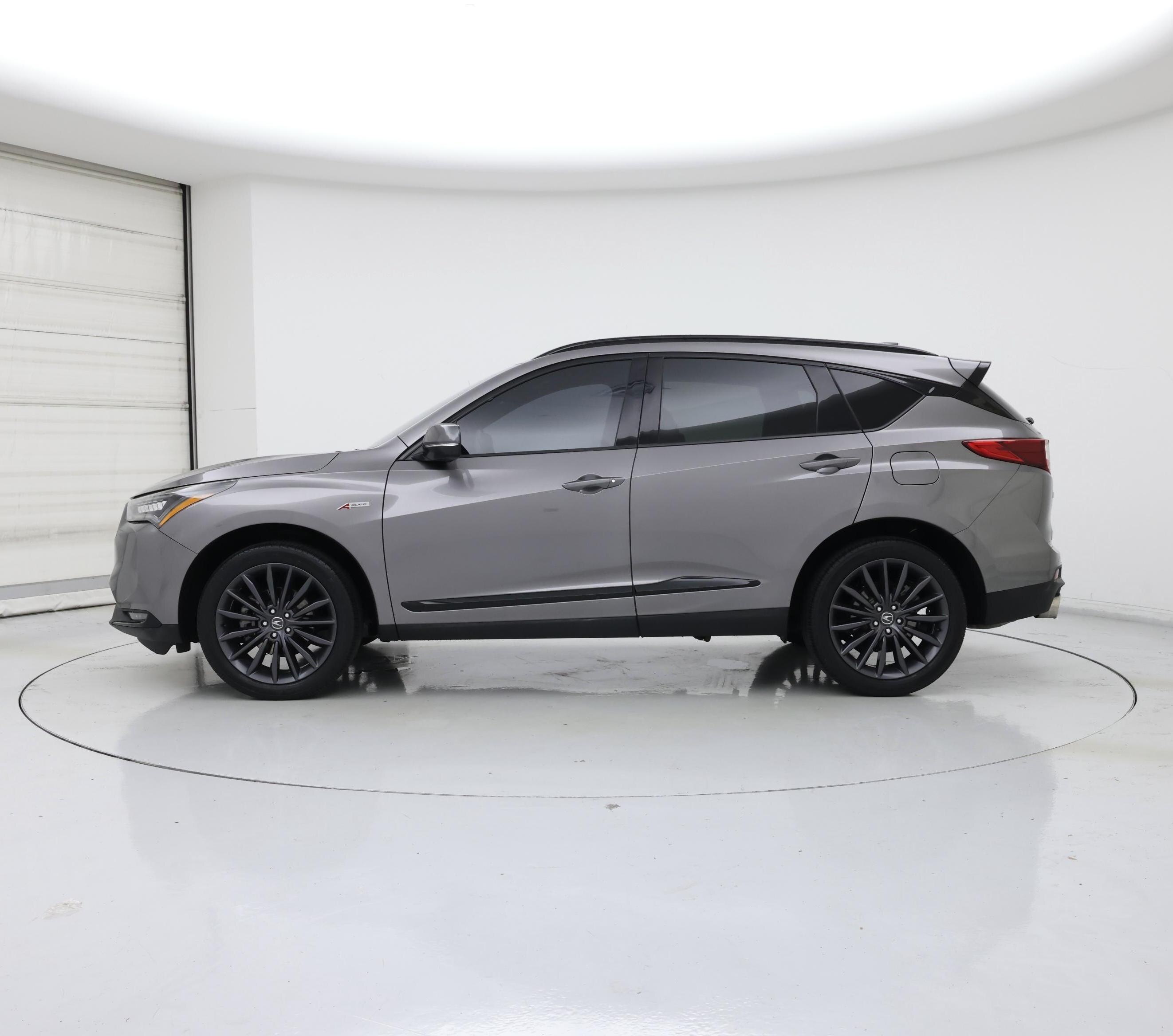 Thumbnail: 2022 Acura RDX - 3