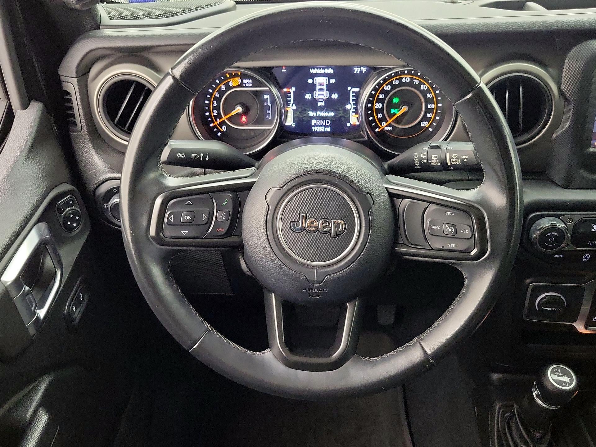Thumbnail: 2022 Jeep Wrangler - 10