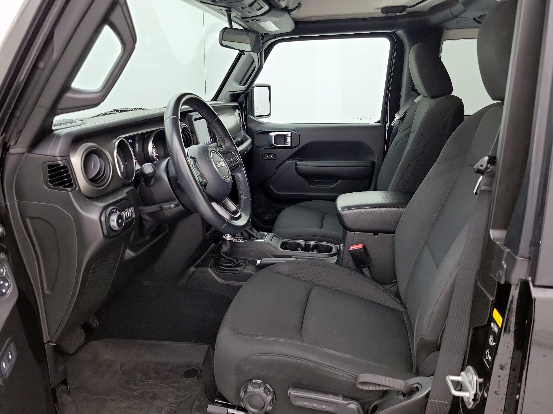 Thumbnail: 2022 Jeep Wrangler - 11