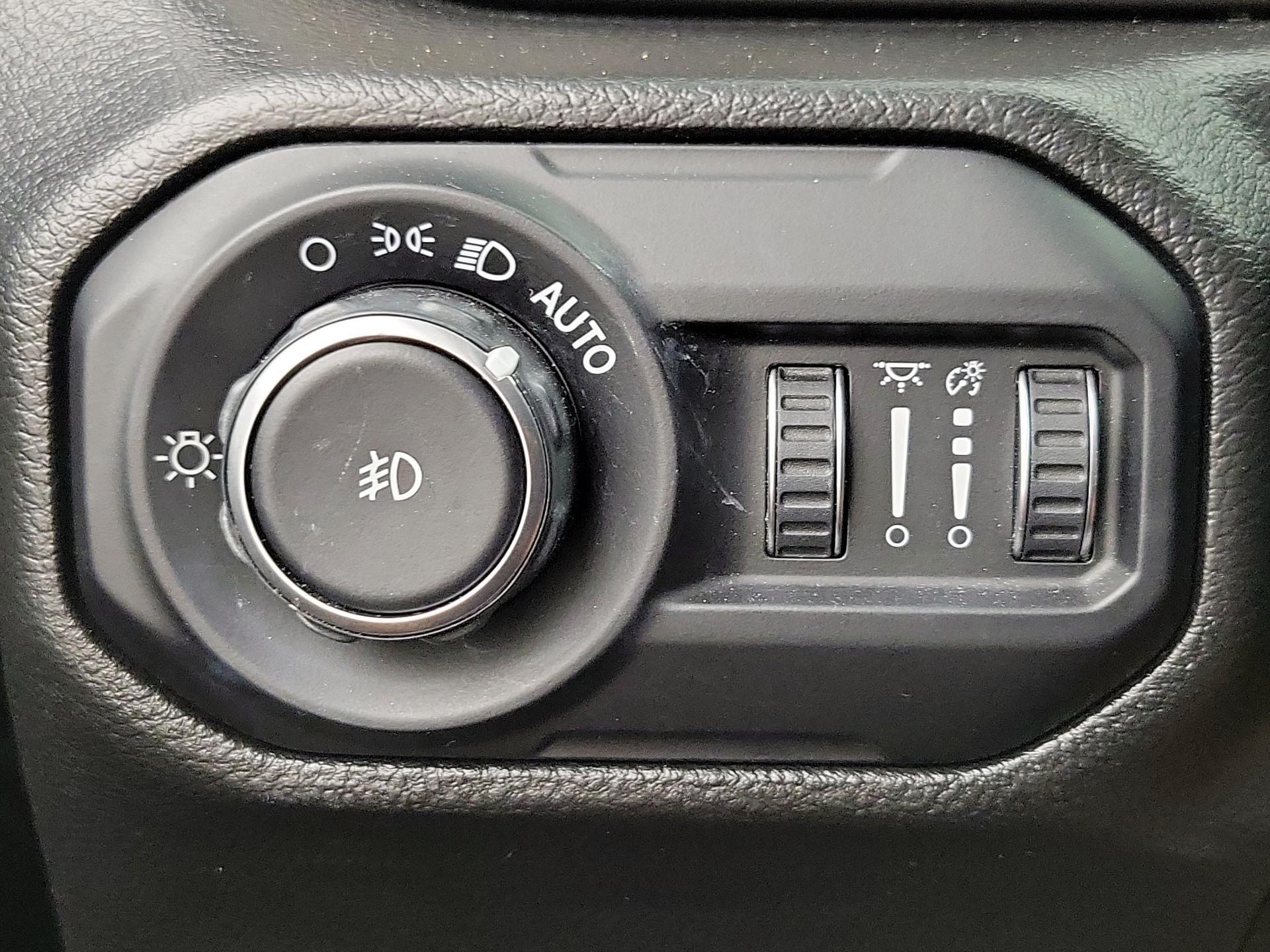 Thumbnail: 2022 Jeep Wrangler - 13