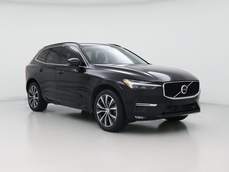 2022 Volvo XC60 B5 Momentum