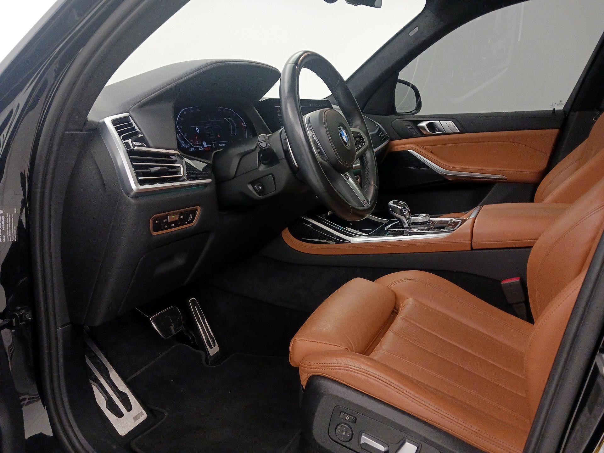 Thumbnail: 2022 BMW X7 - 11