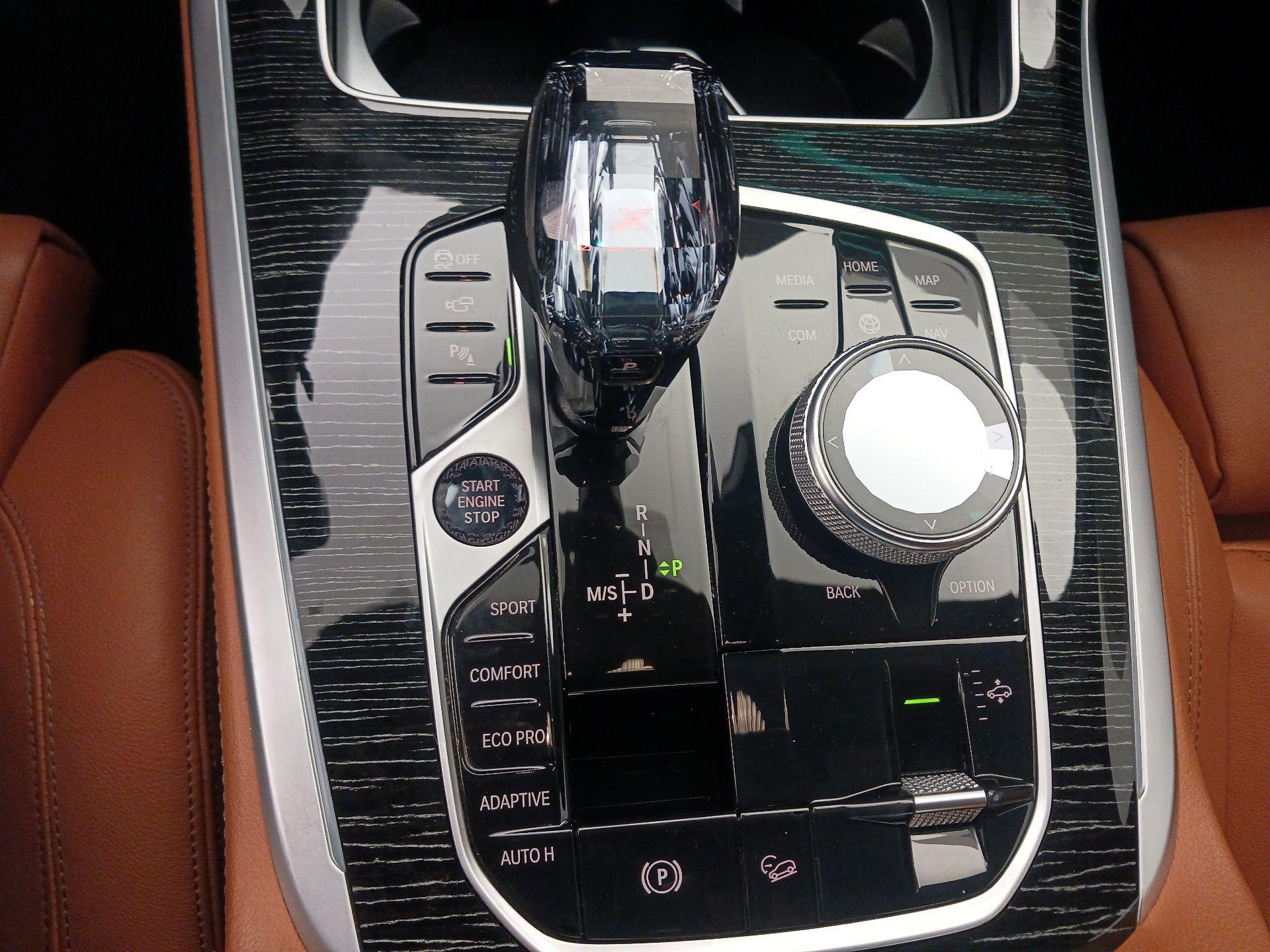 Thumbnail: 2022 BMW X7 - 18