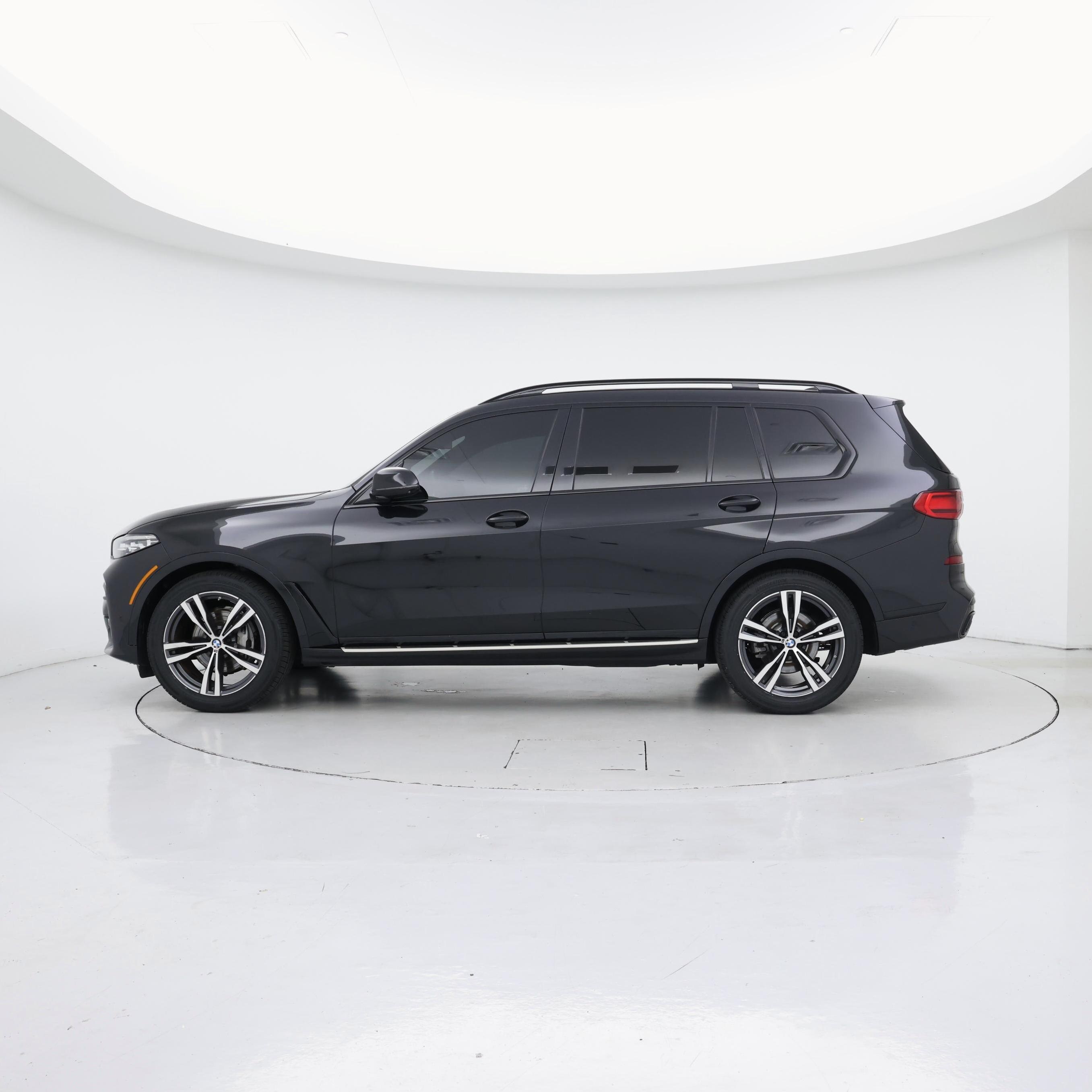 Thumbnail: 2022 BMW X7 - 3