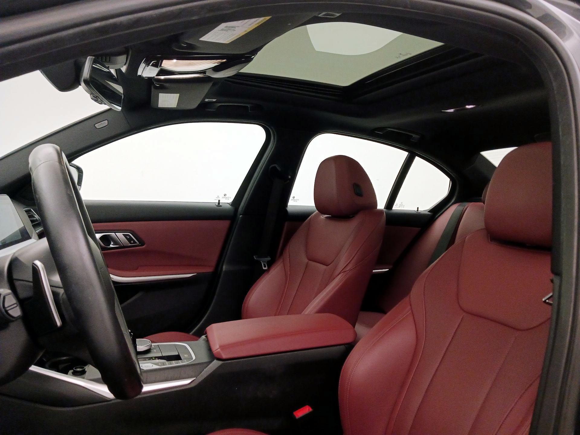 Thumbnail: 2022 BMW 3 Series - 20