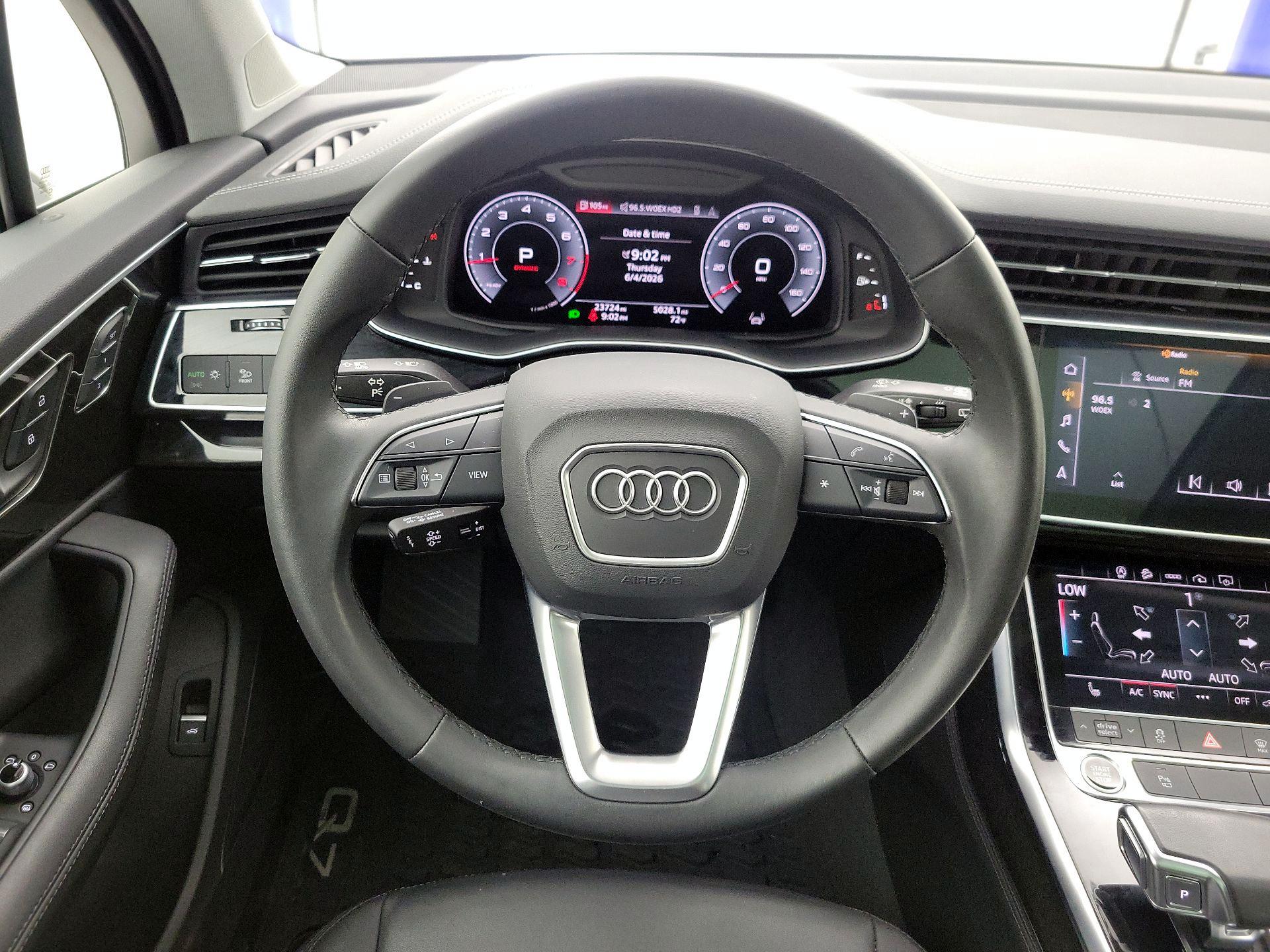 Thumbnail: 2023 Audi Q7 - 10