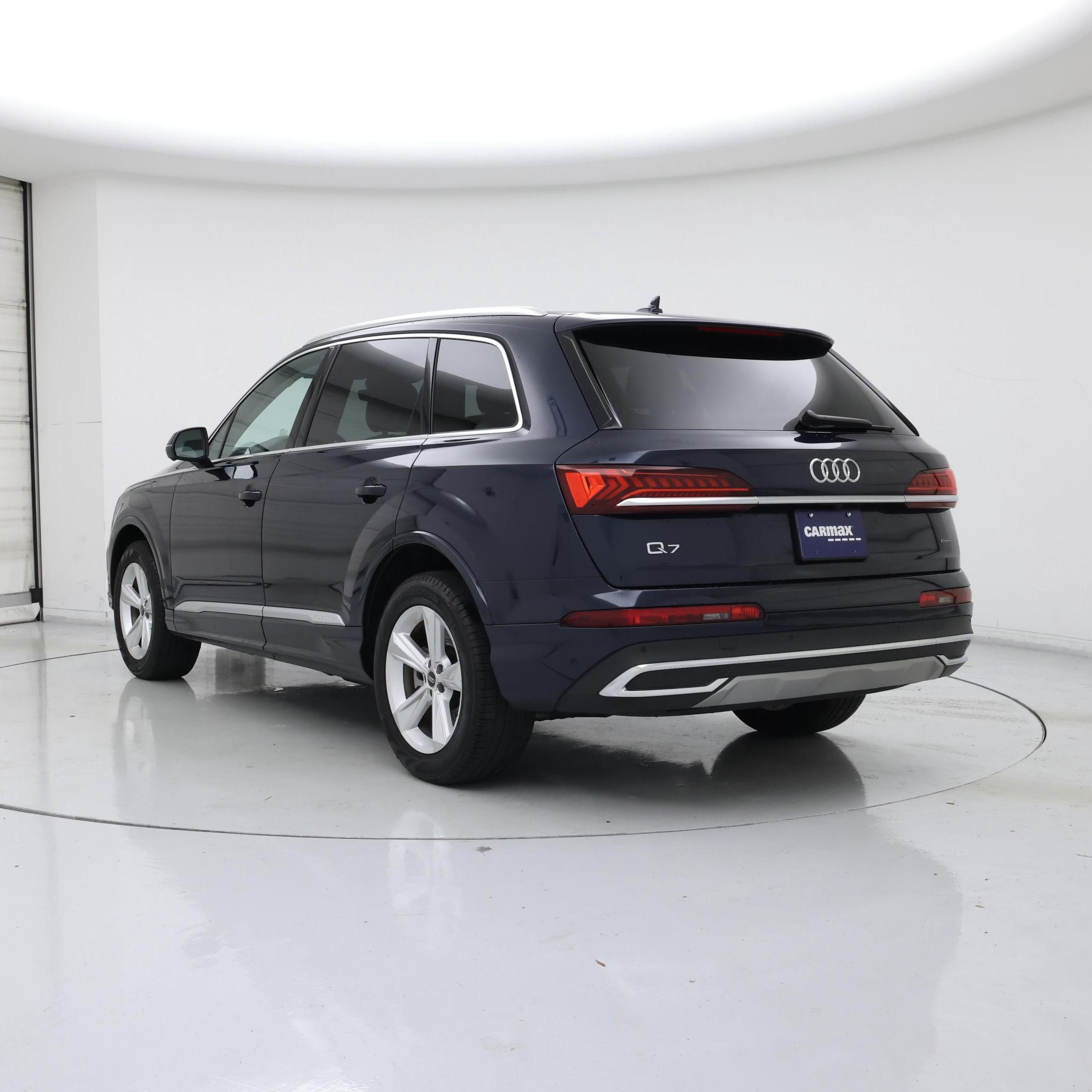 Thumbnail: 2023 Audi Q7 - 2