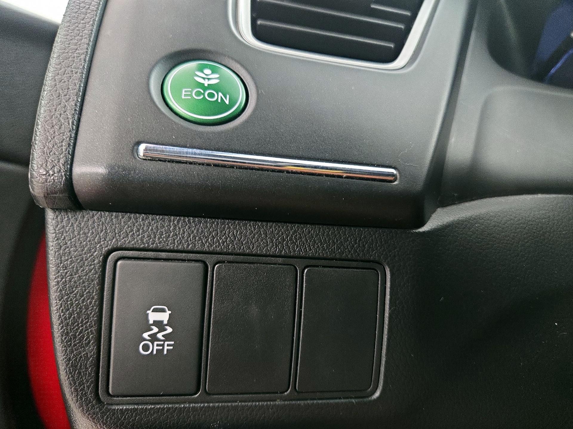 Thumbnail: 2015 Honda Civic - 13