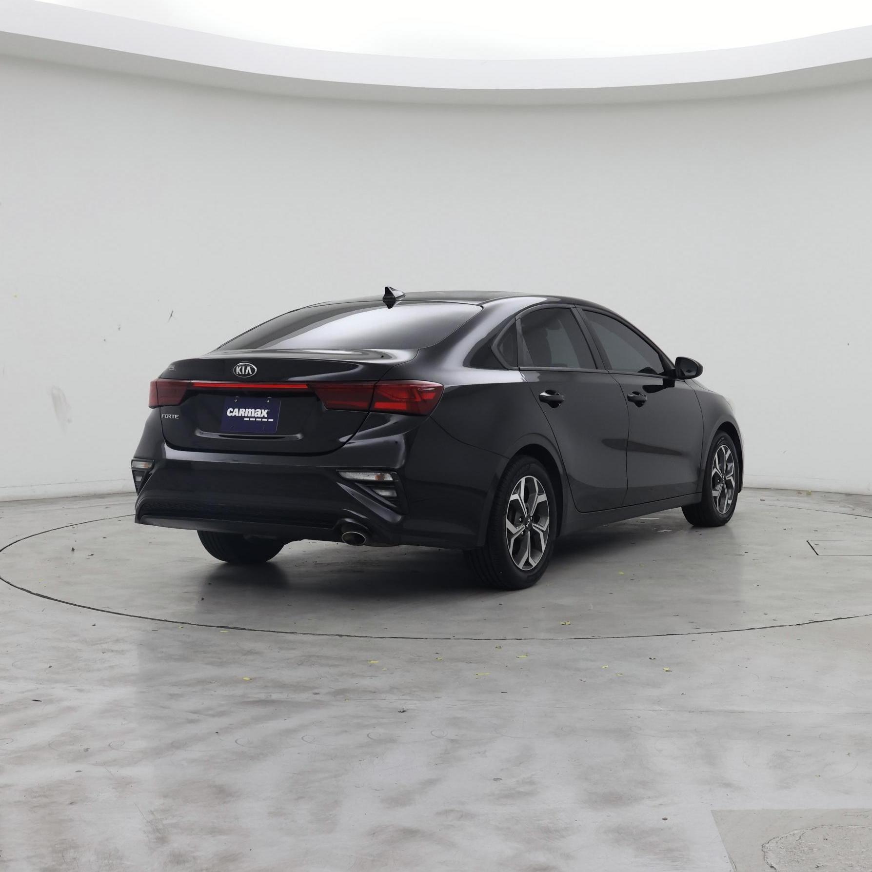 Thumbnail: 2020 Kia Forte - 8