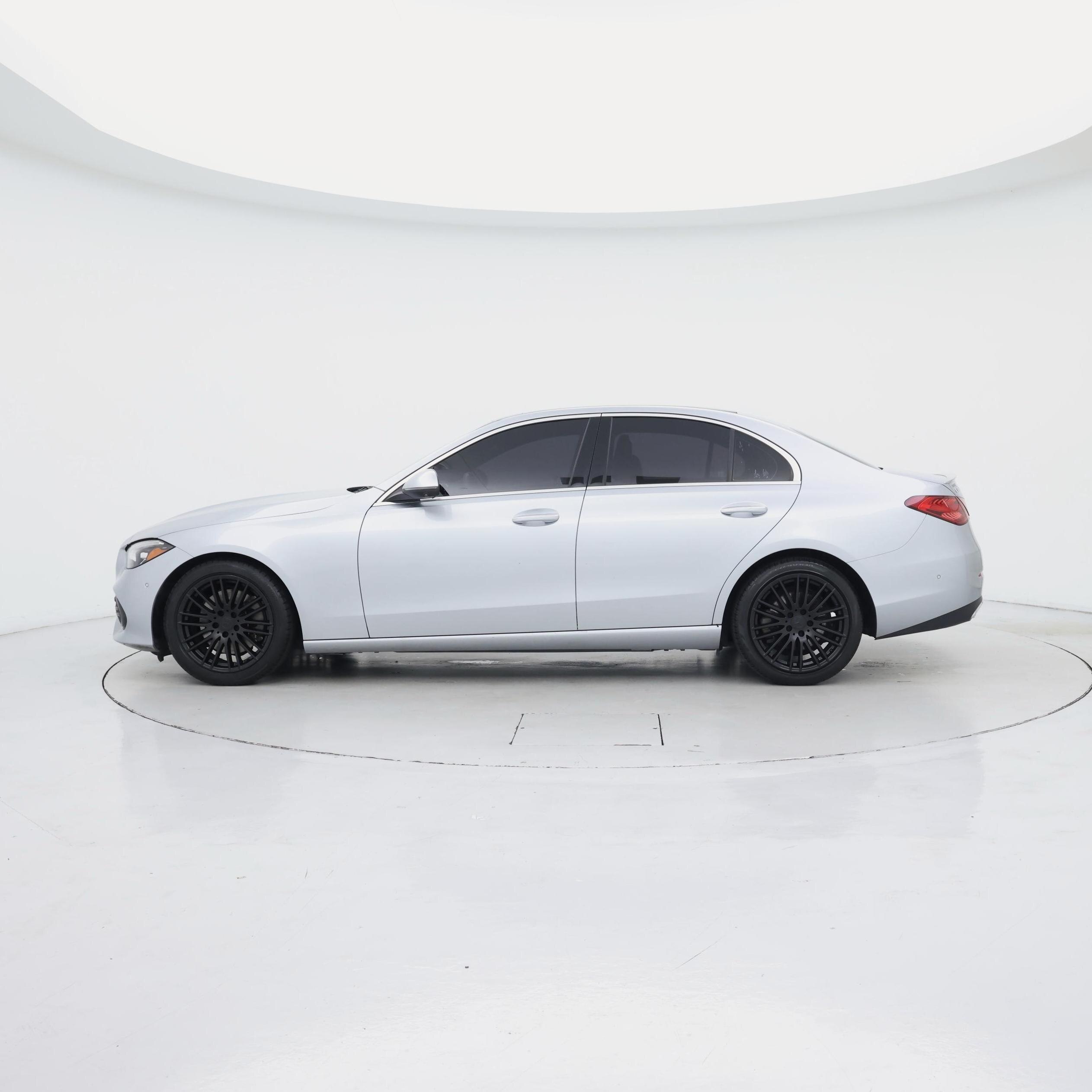 Thumbnail: 2023 Mercedes-Benz C-Class - 3