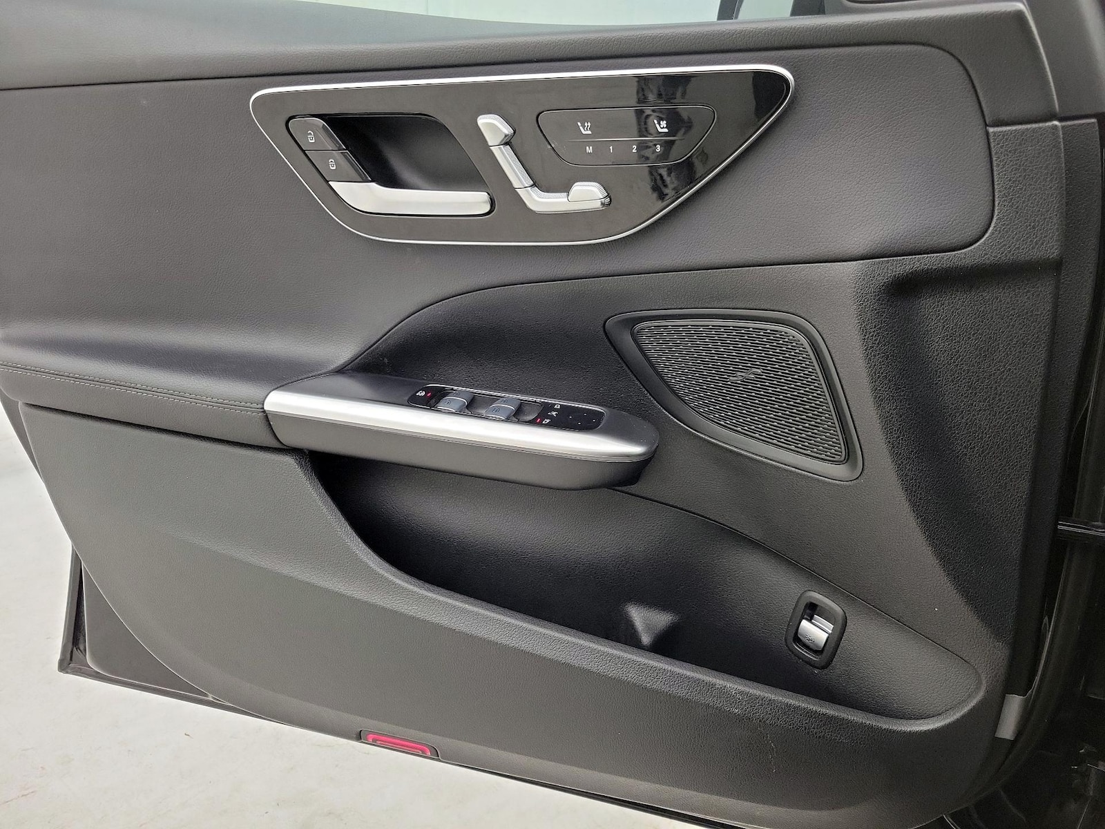 2022 Mercedes-Benz C-Class Sedan C 300 - Photo 13