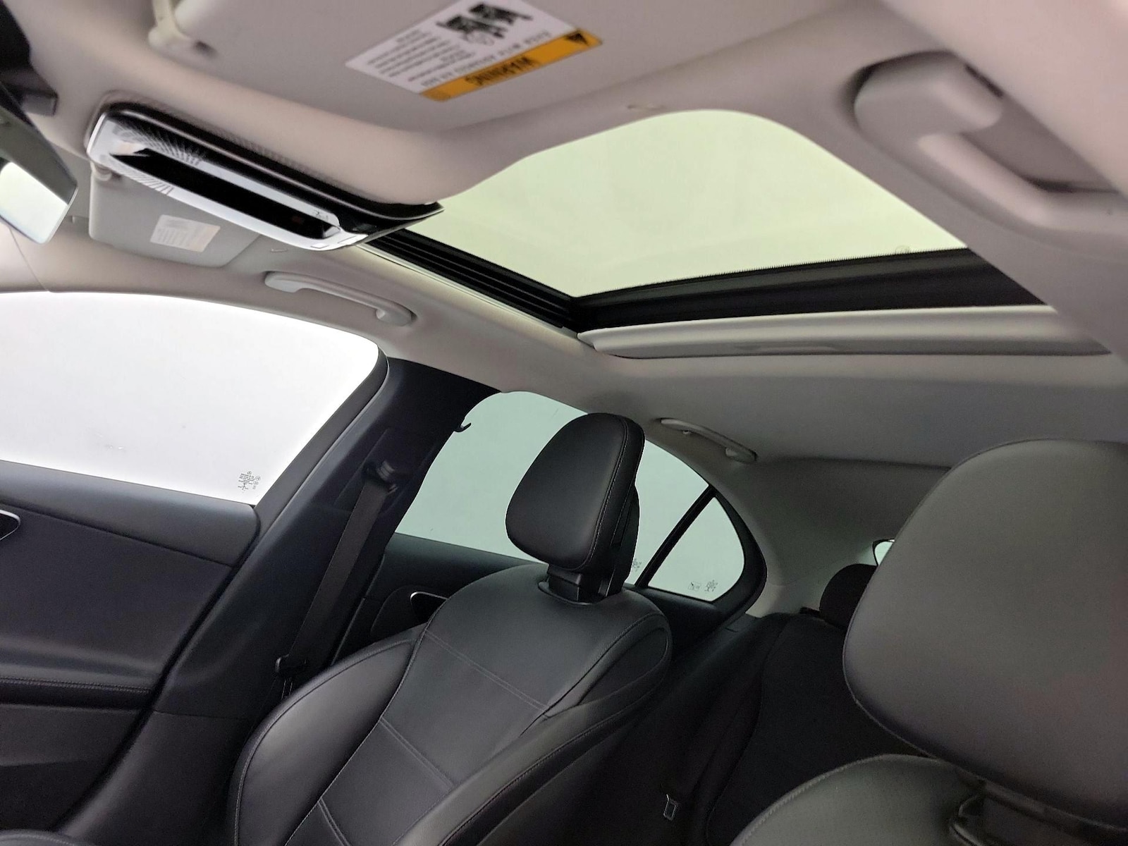 2022 Mercedes-Benz C-Class Sedan C 300 - Photo 20