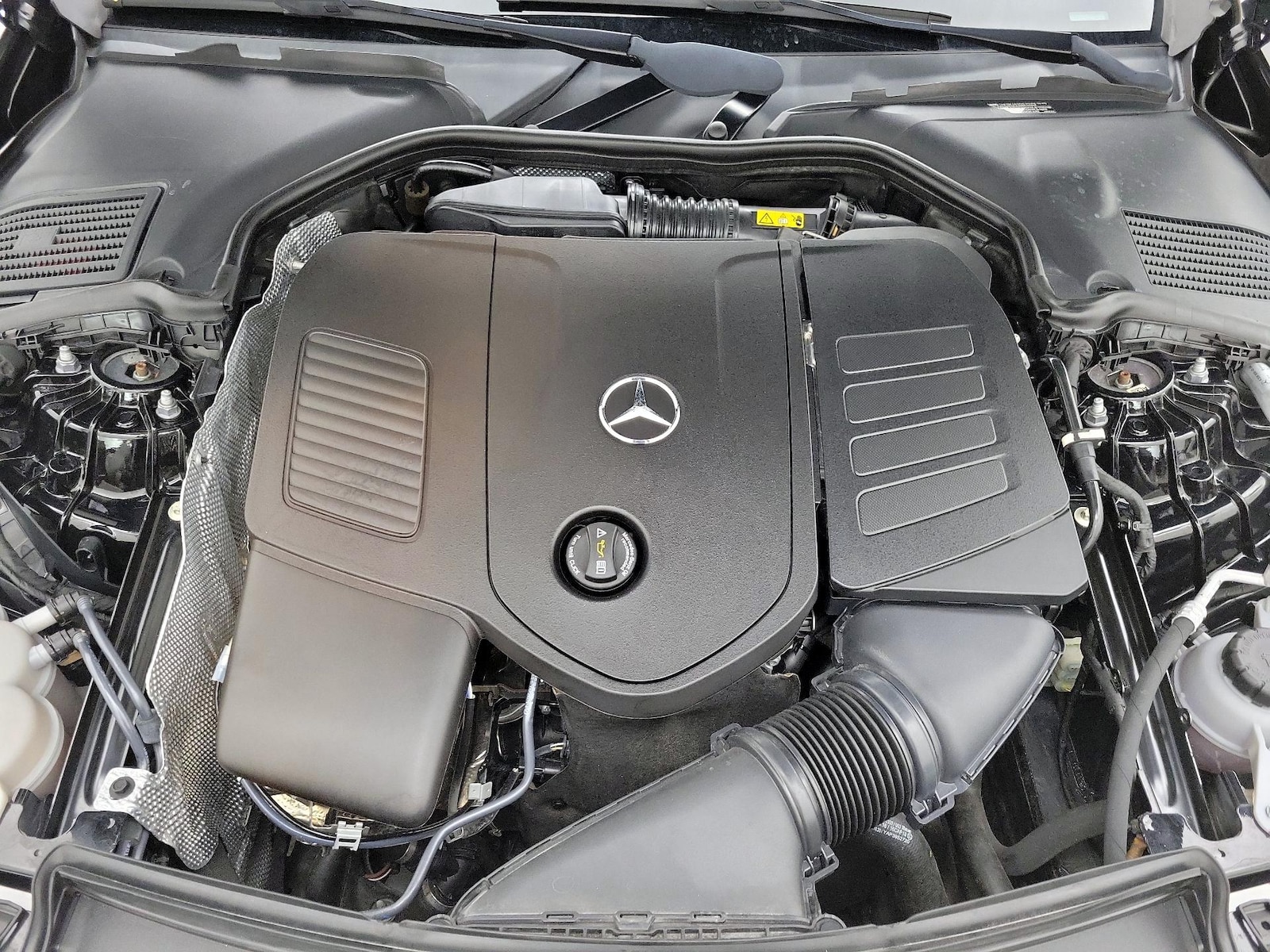 2022 Mercedes-Benz C-Class Sedan C 300 - Photo 23