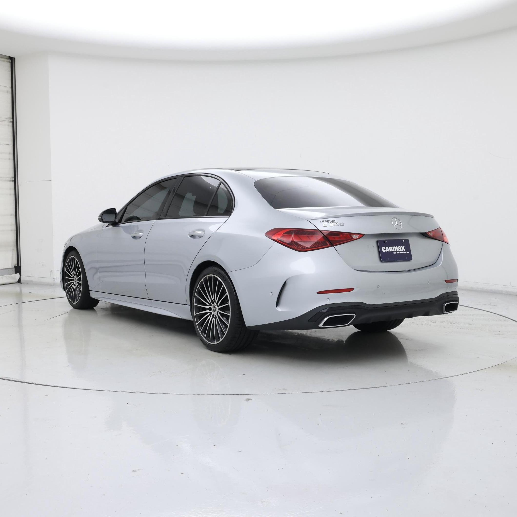 Thumbnail: 2023 Mercedes-Benz C-Class - 2