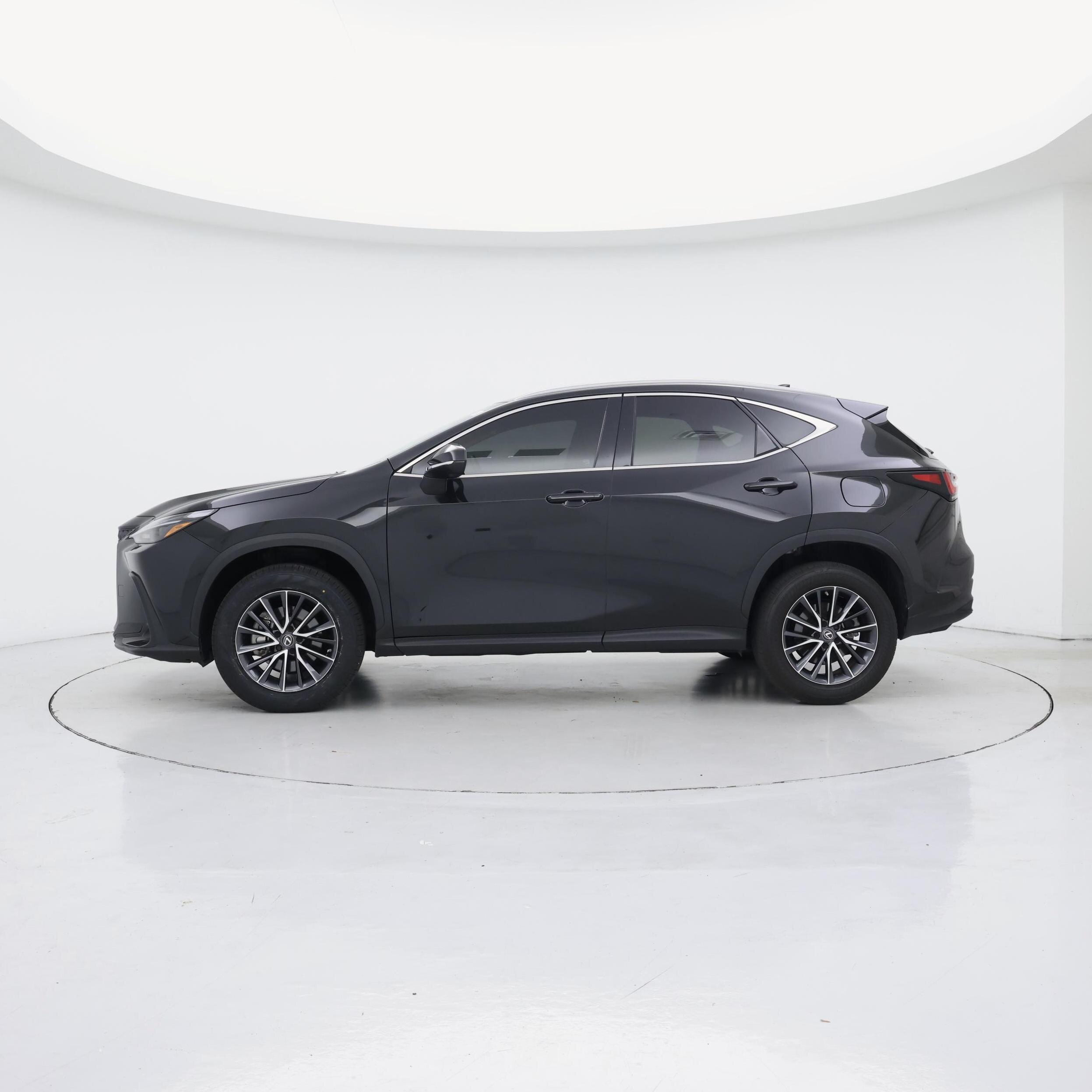 Thumbnail: 2023 Lexus NX - 3