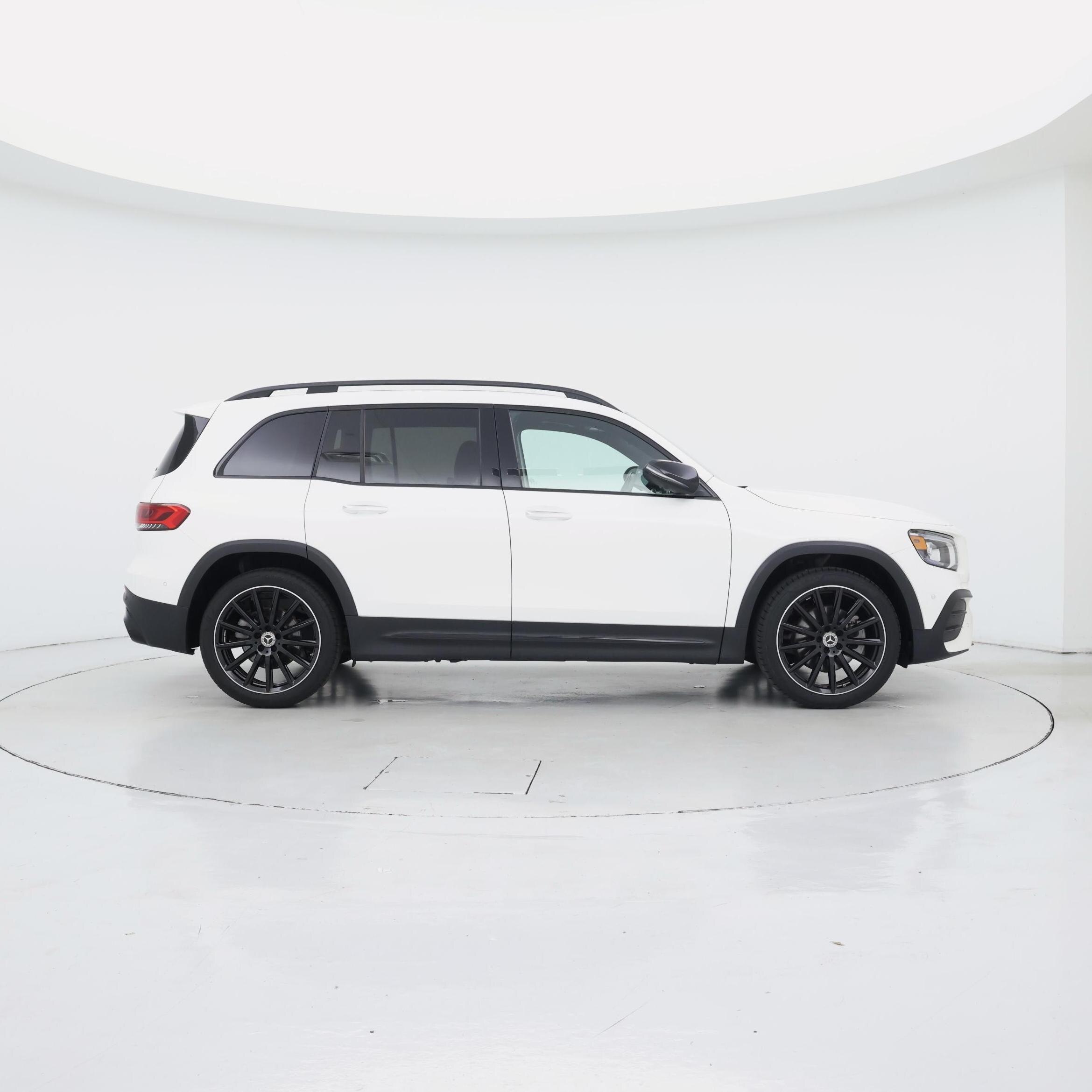 Thumbnail: 2023 Mercedes-Benz GLB - 7