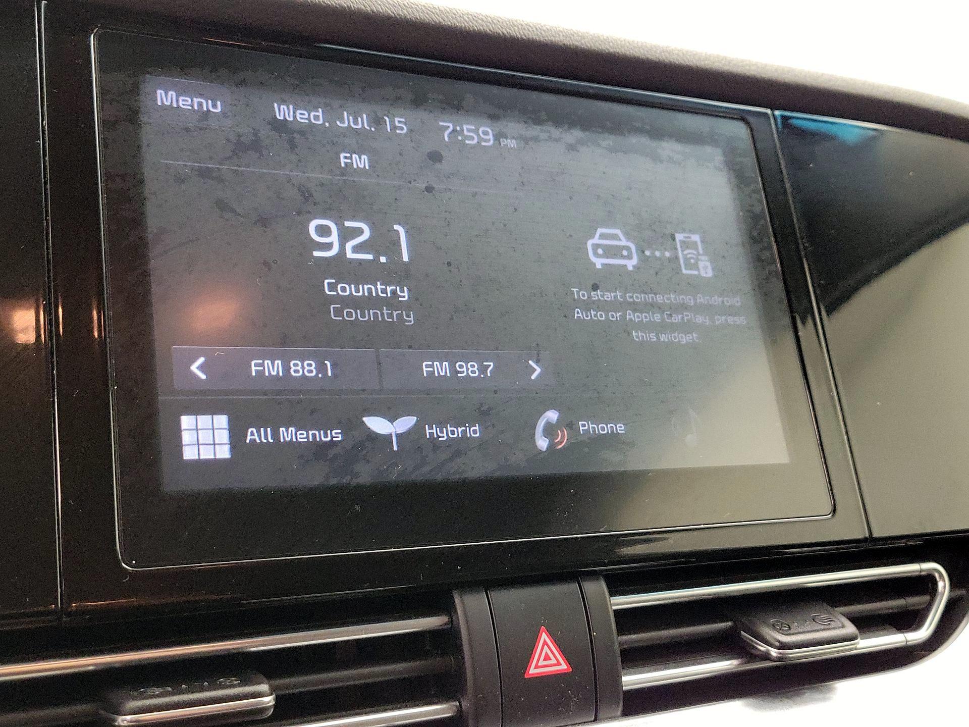 Thumbnail: 2021 Kia Niro - 15