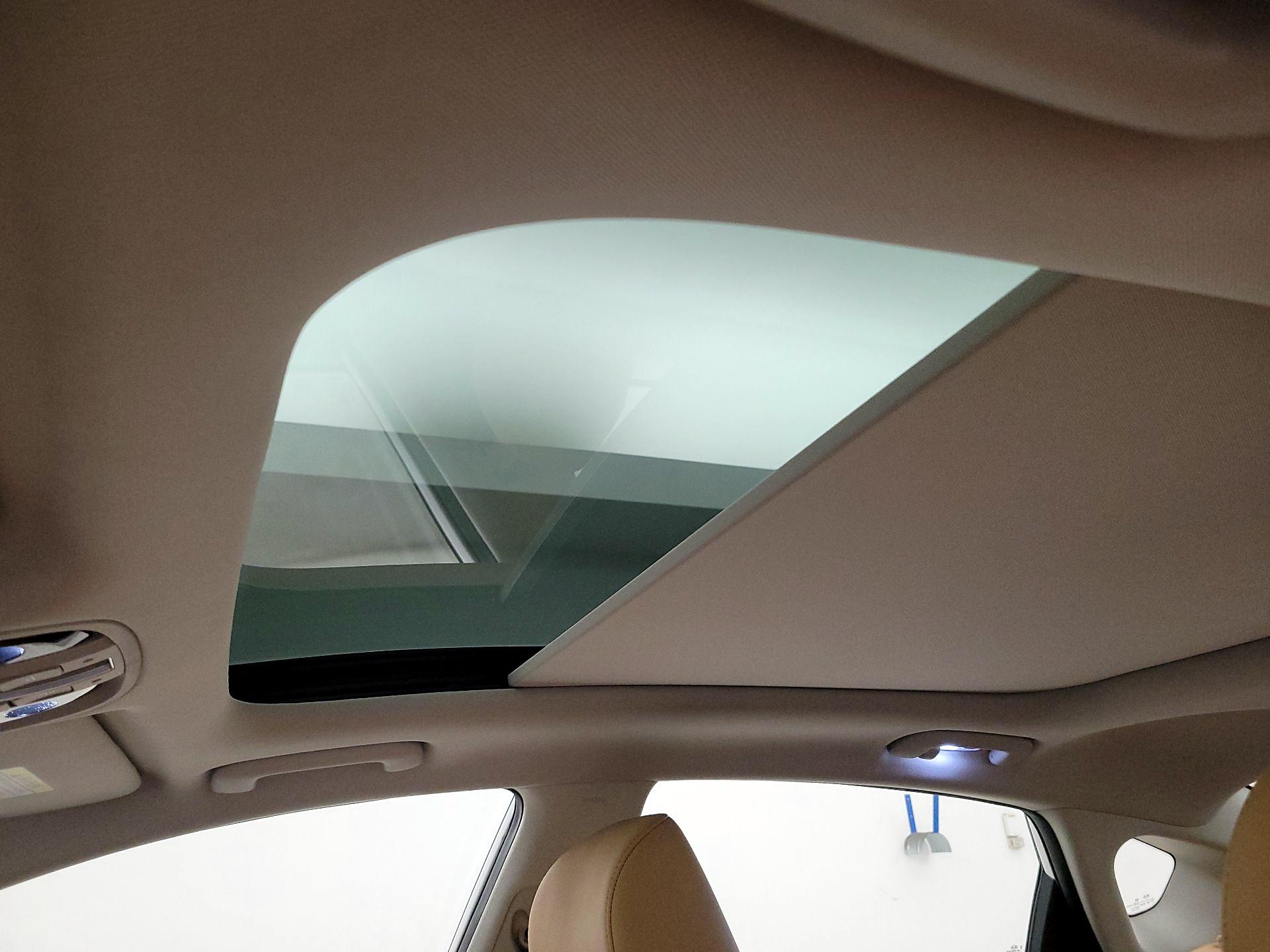 Thumbnail: 2020 Kia Cadenza - 20