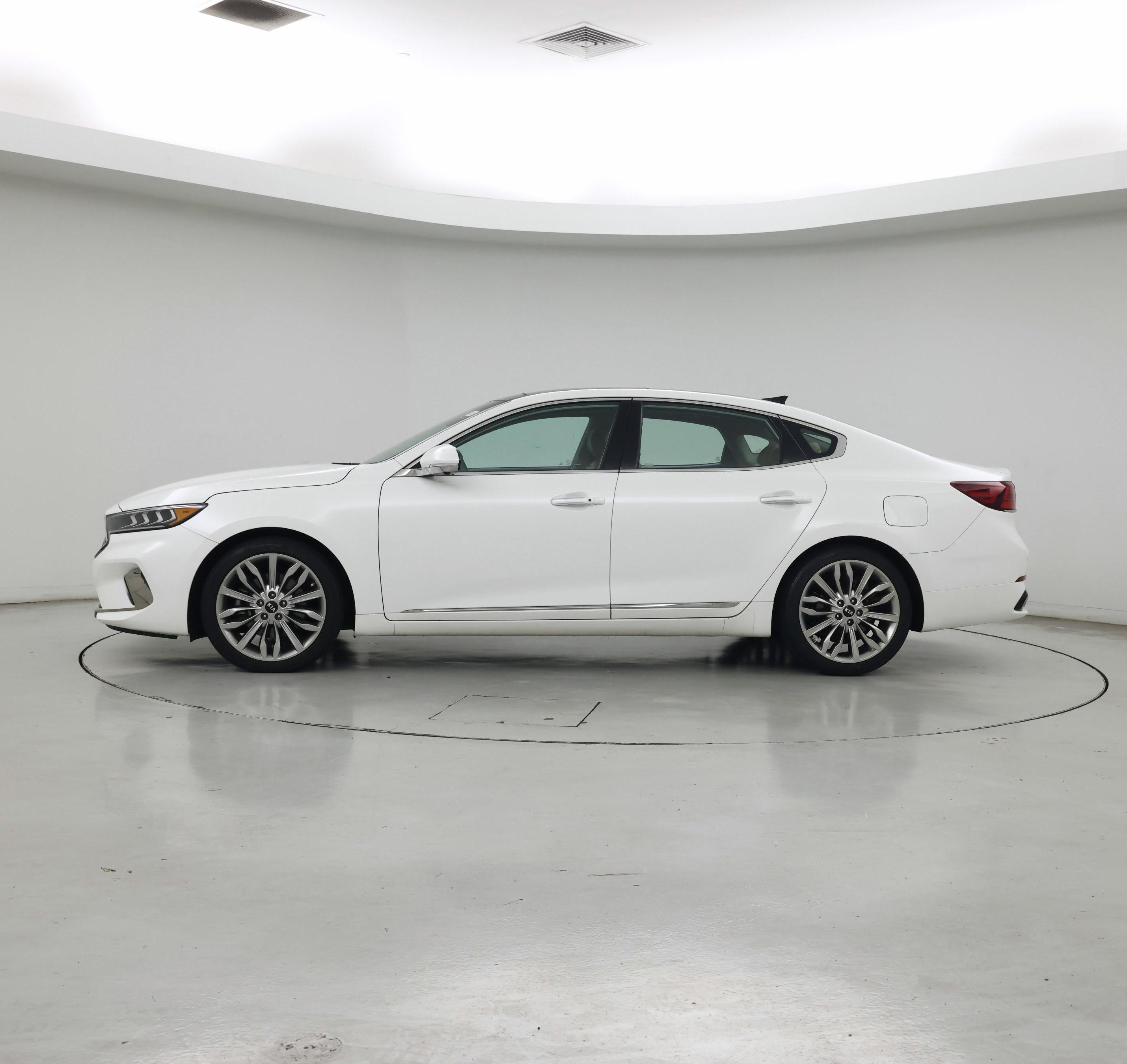 Thumbnail: 2020 Kia Cadenza - 3
