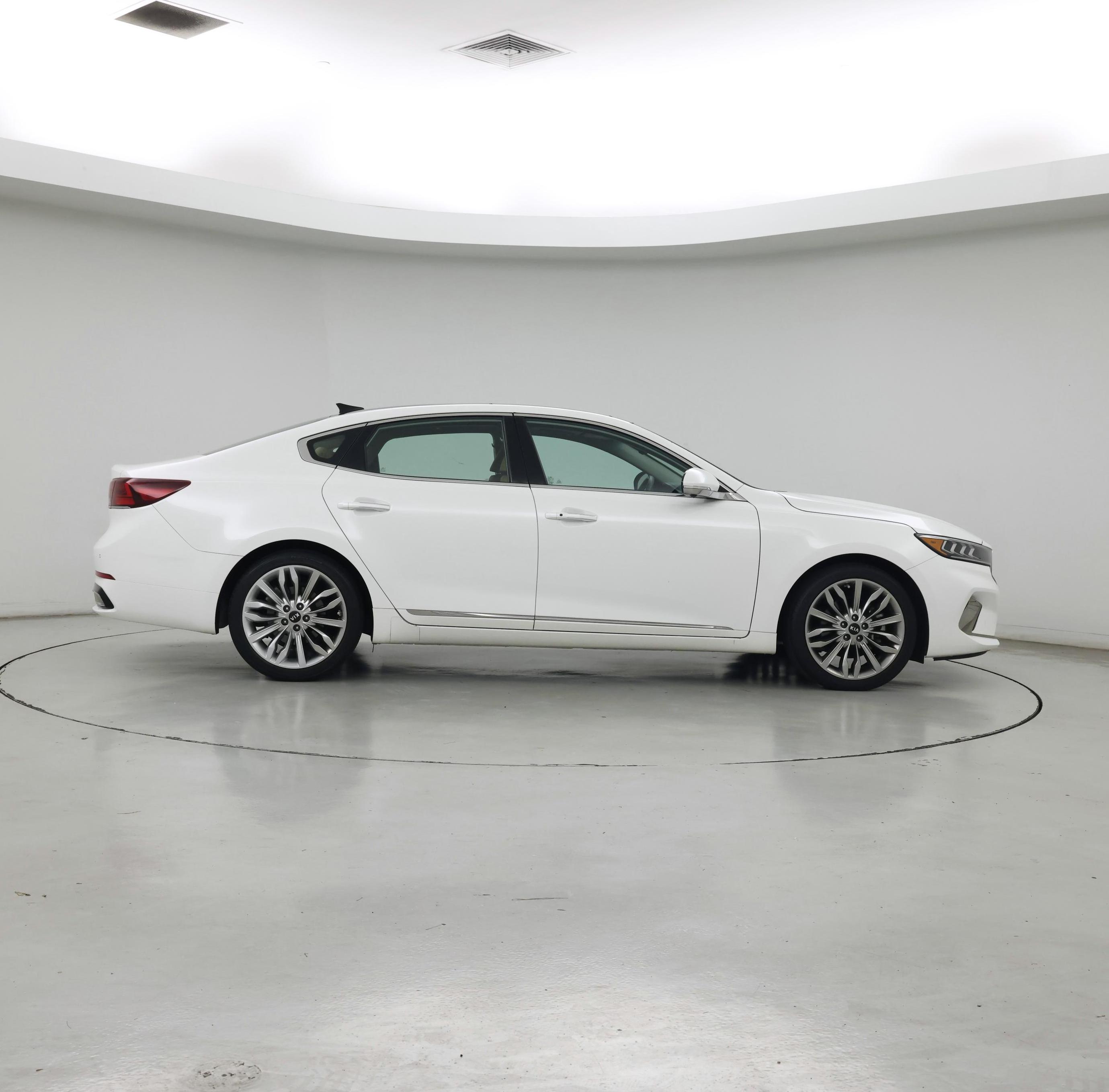 Thumbnail: 2020 Kia Cadenza - 7