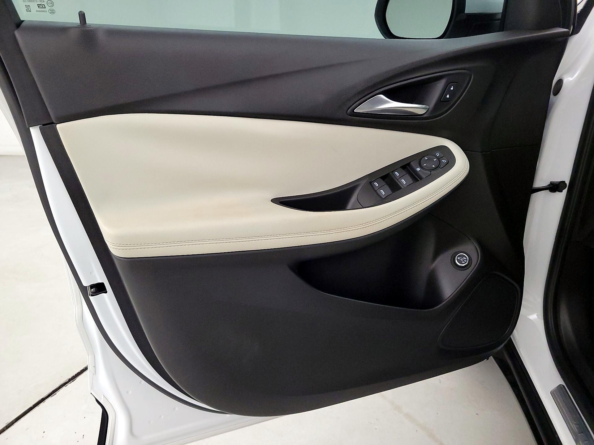 Thumbnail: 2020 Buick Encore GX - 12