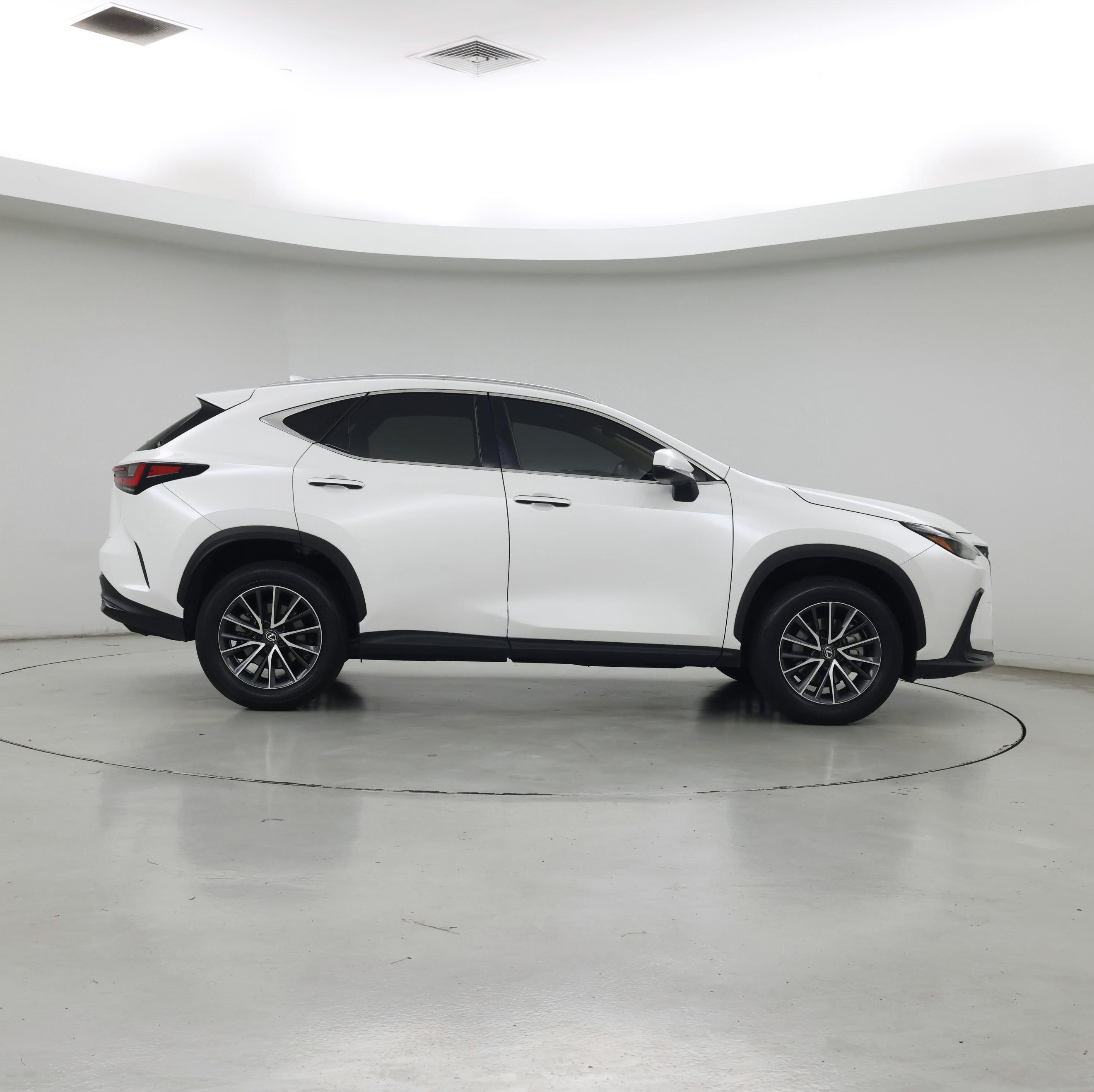Thumbnail: 2024 Lexus NX - 7