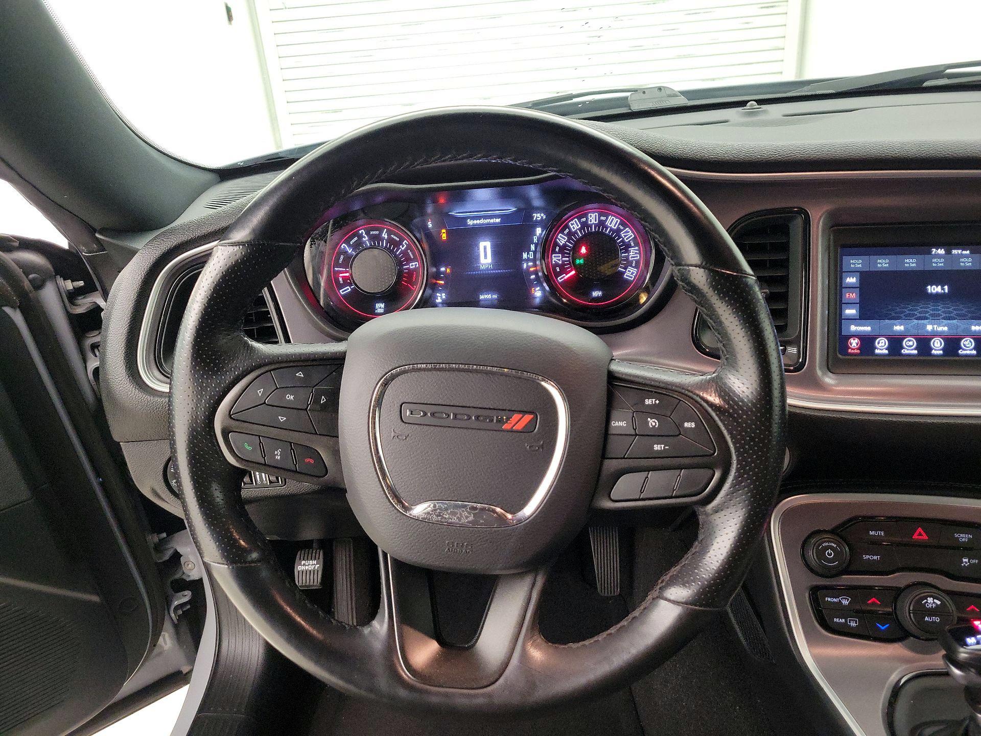 Thumbnail: 2022 Dodge Challenger - 10