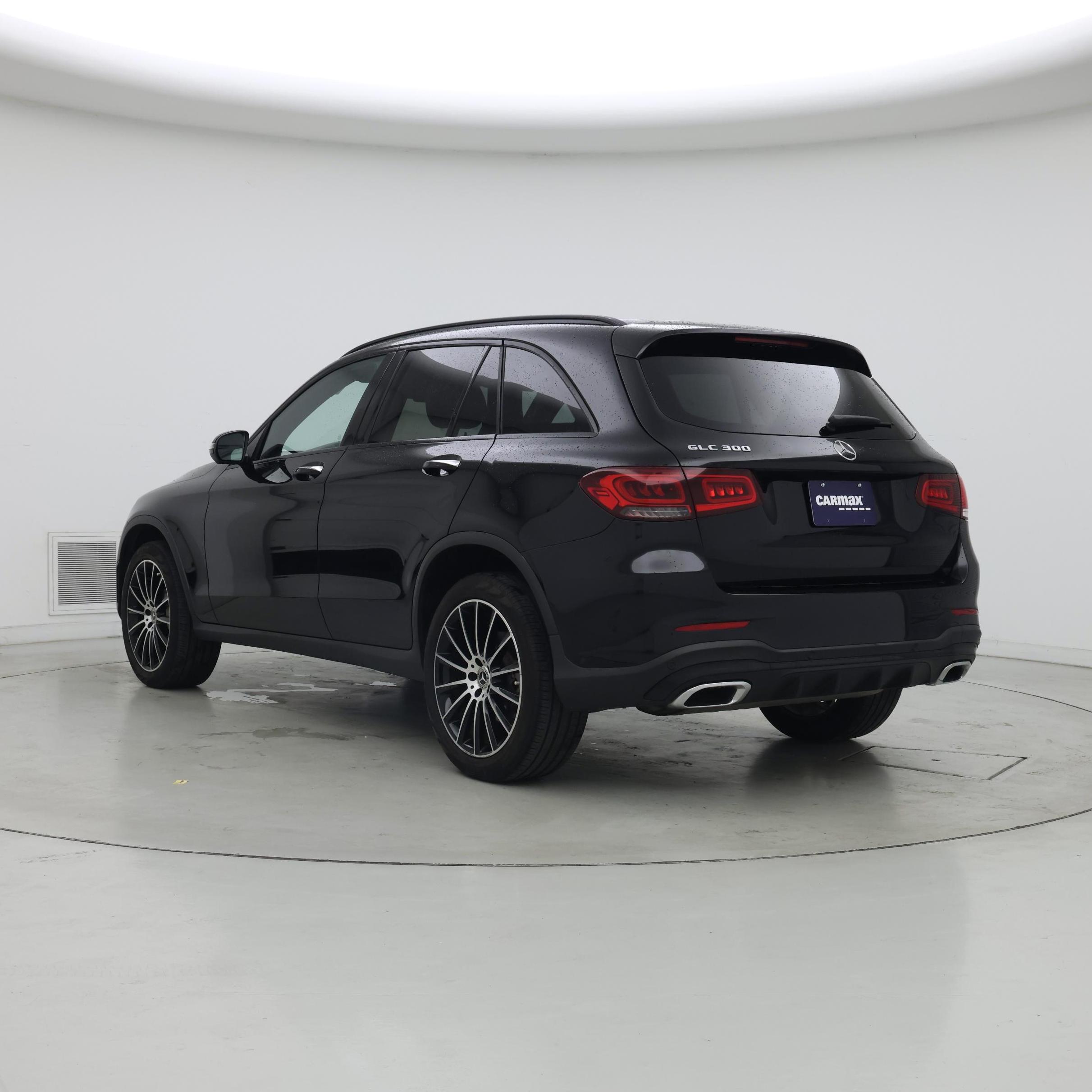 Thumbnail: 2022 Mercedes-Benz GLC - 2