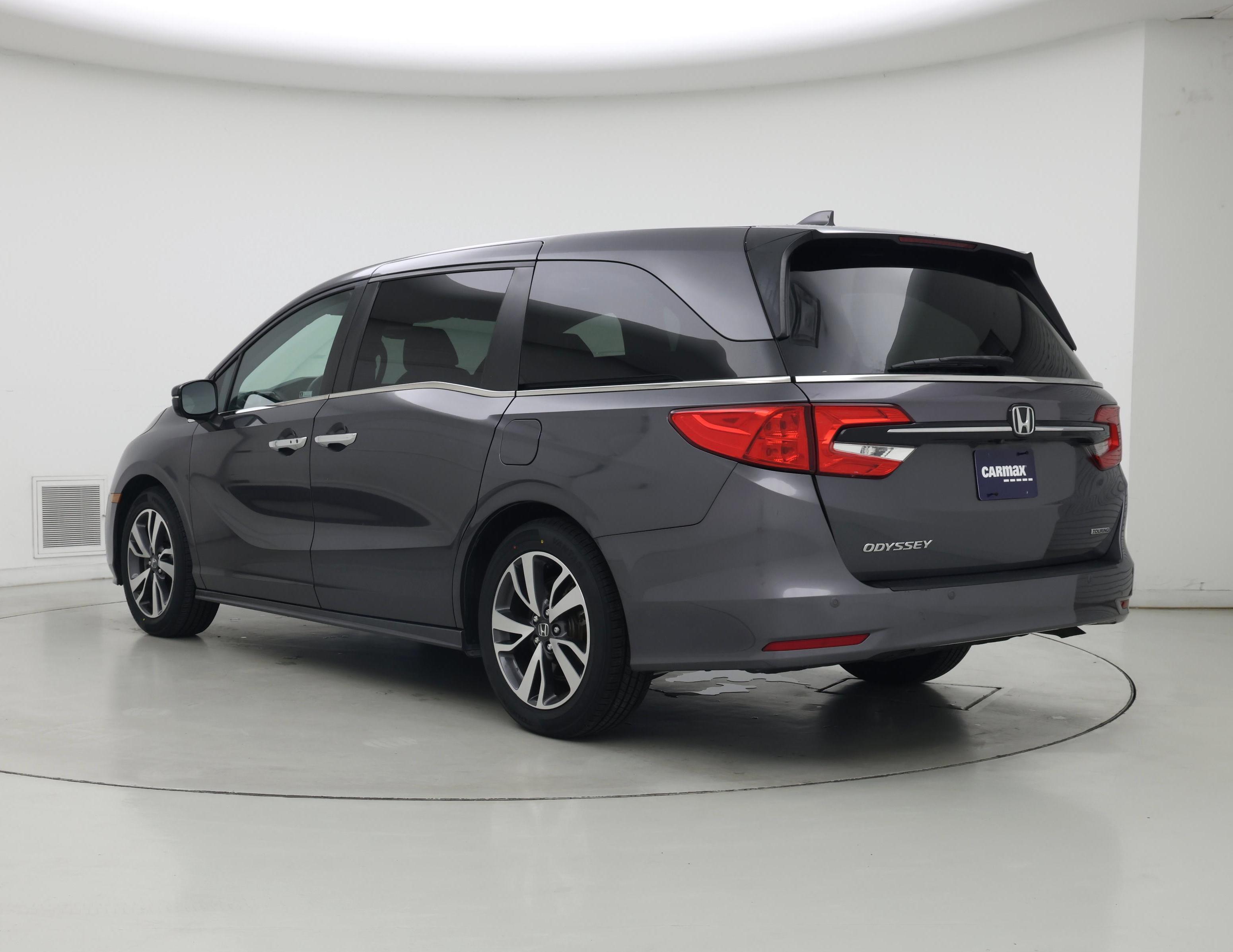 Thumbnail: 2022 Honda Odyssey - 2
