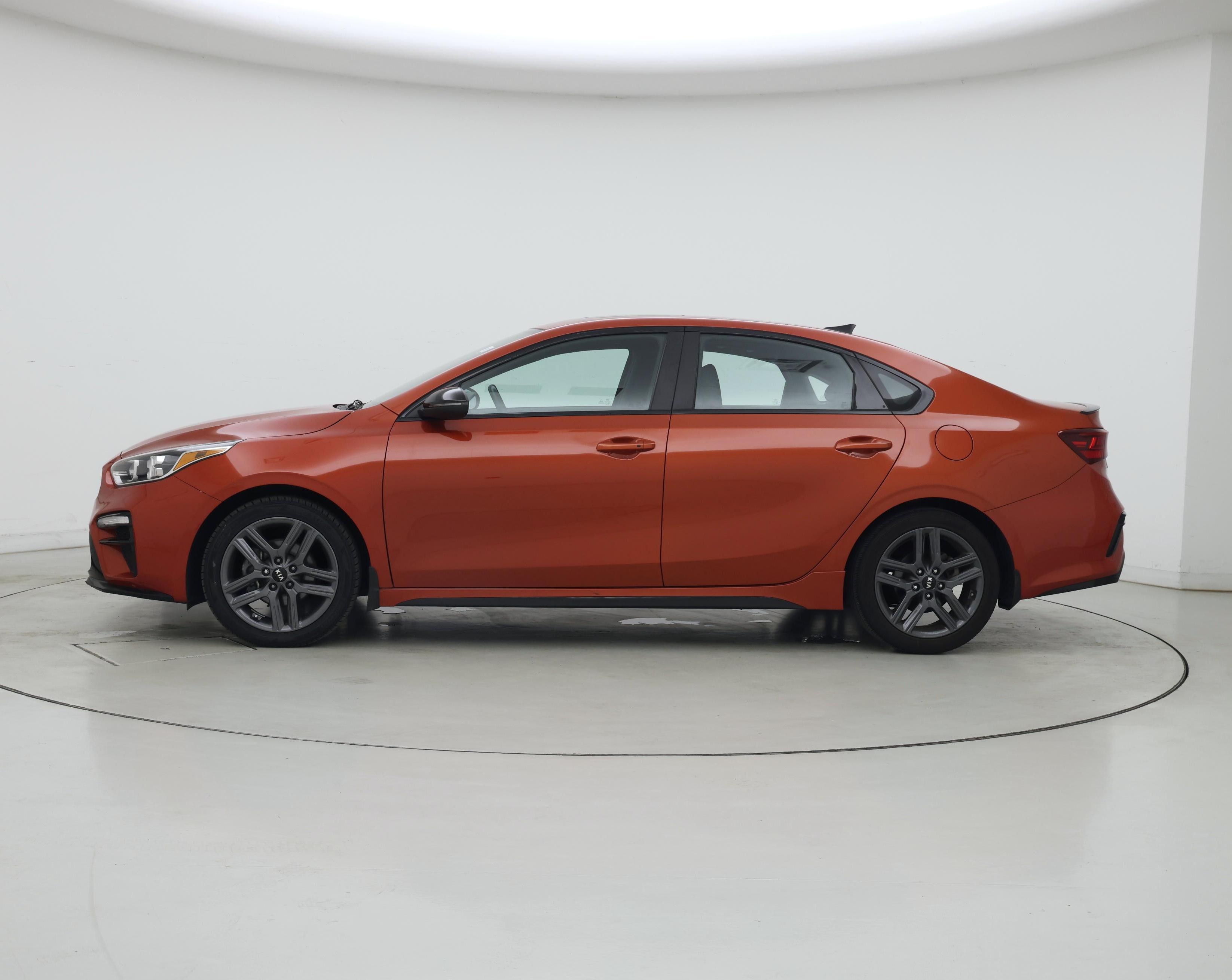 Thumbnail: 2021 Kia Forte - 3