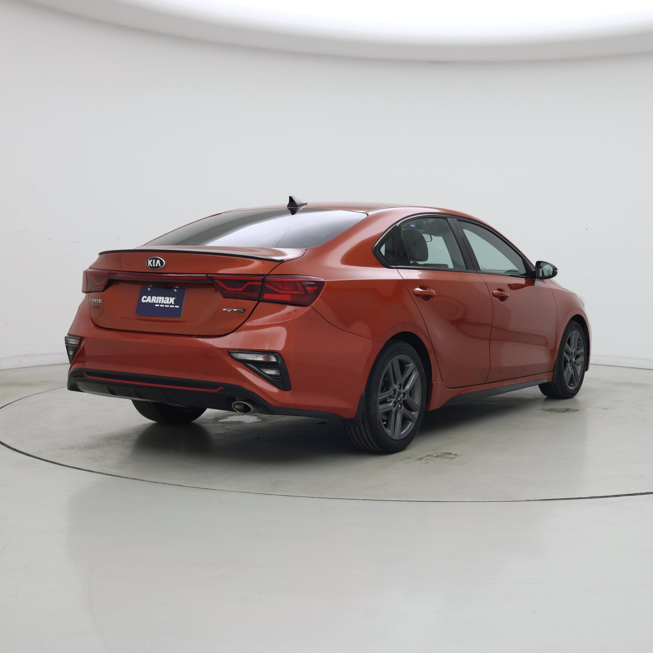 Thumbnail: 2021 Kia Forte - 8