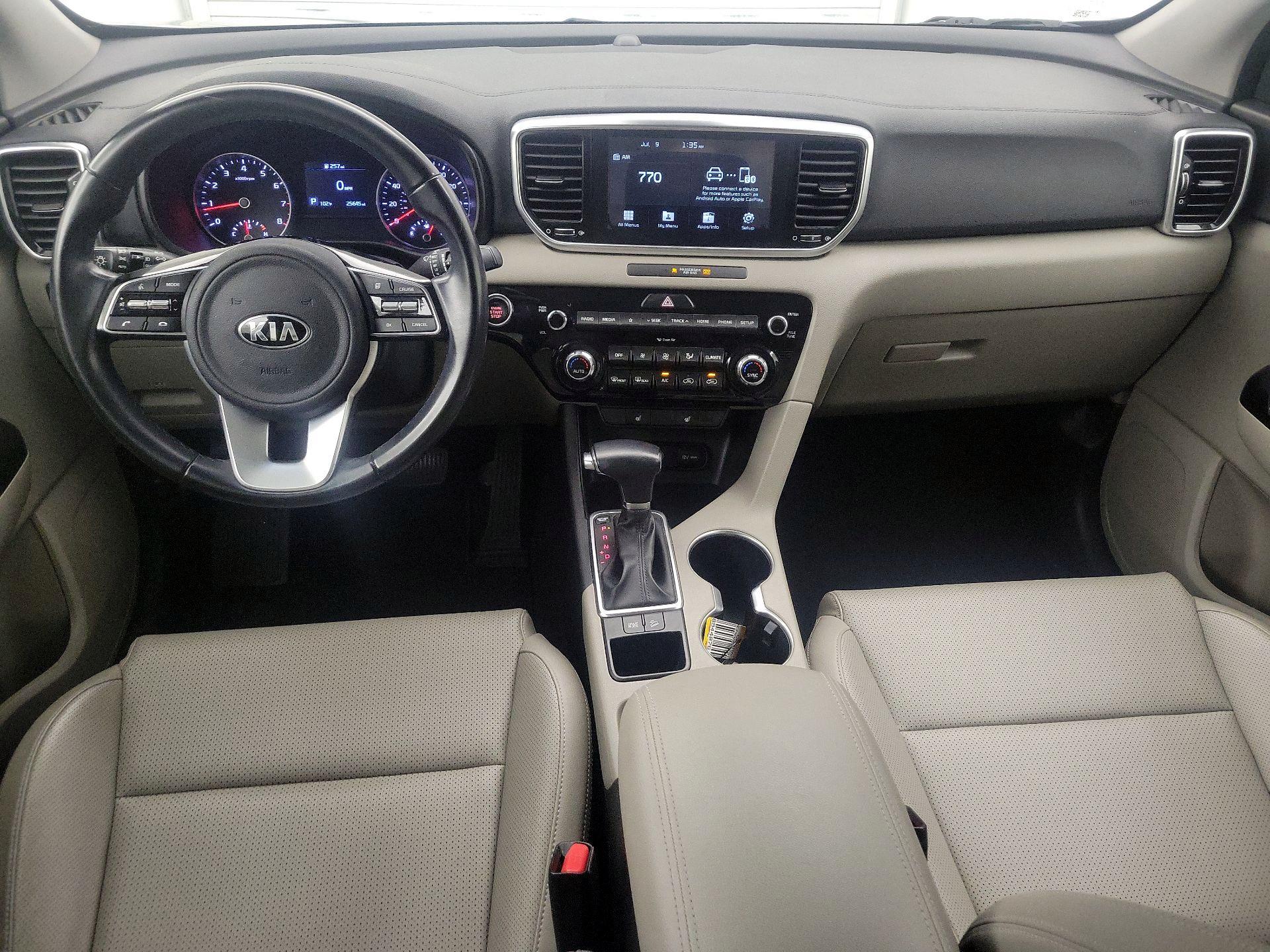 Thumbnail: 2020 Kia Sportage - 9