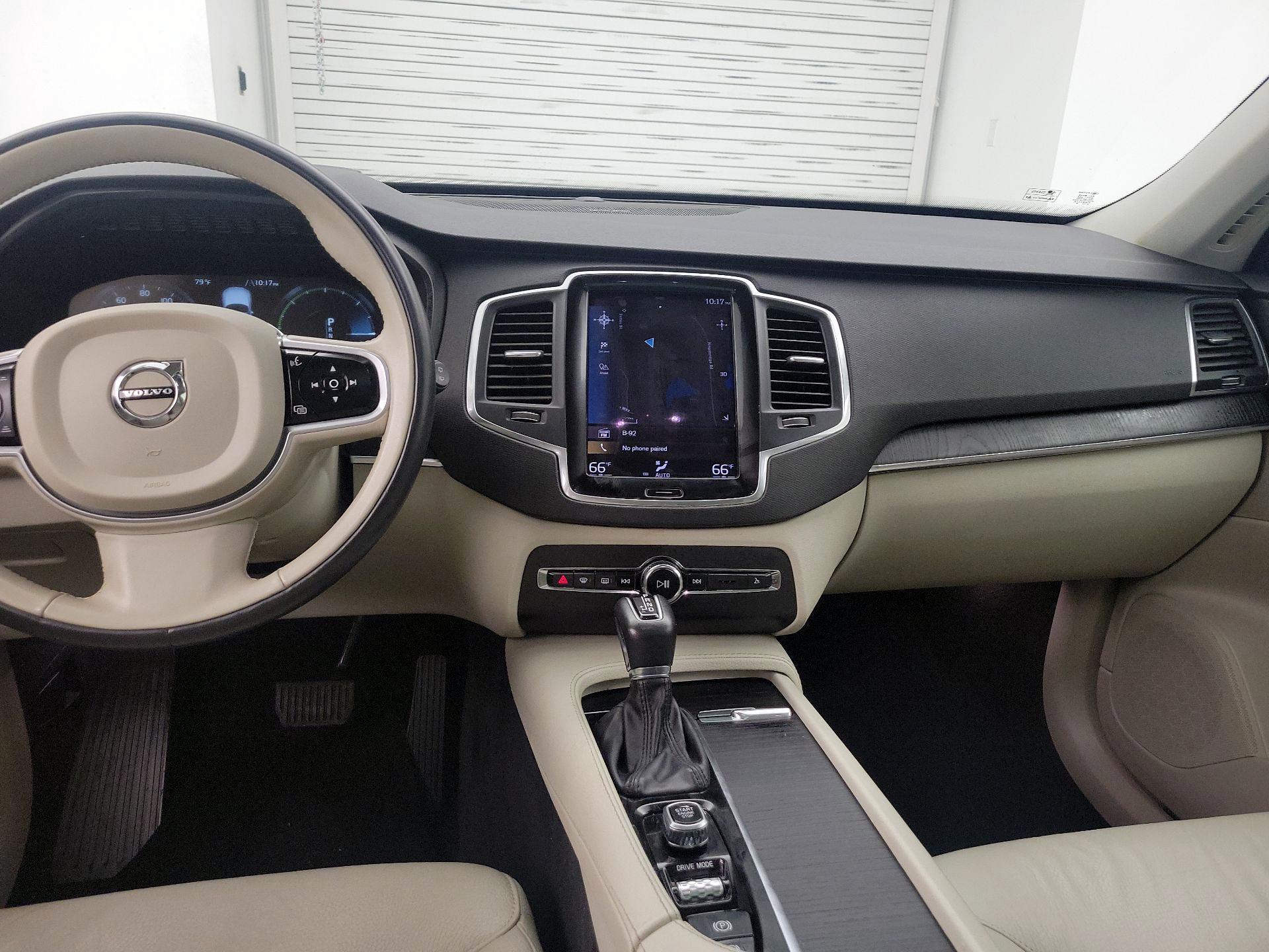 Thumbnail: 2020 Volvo XC90 - 9