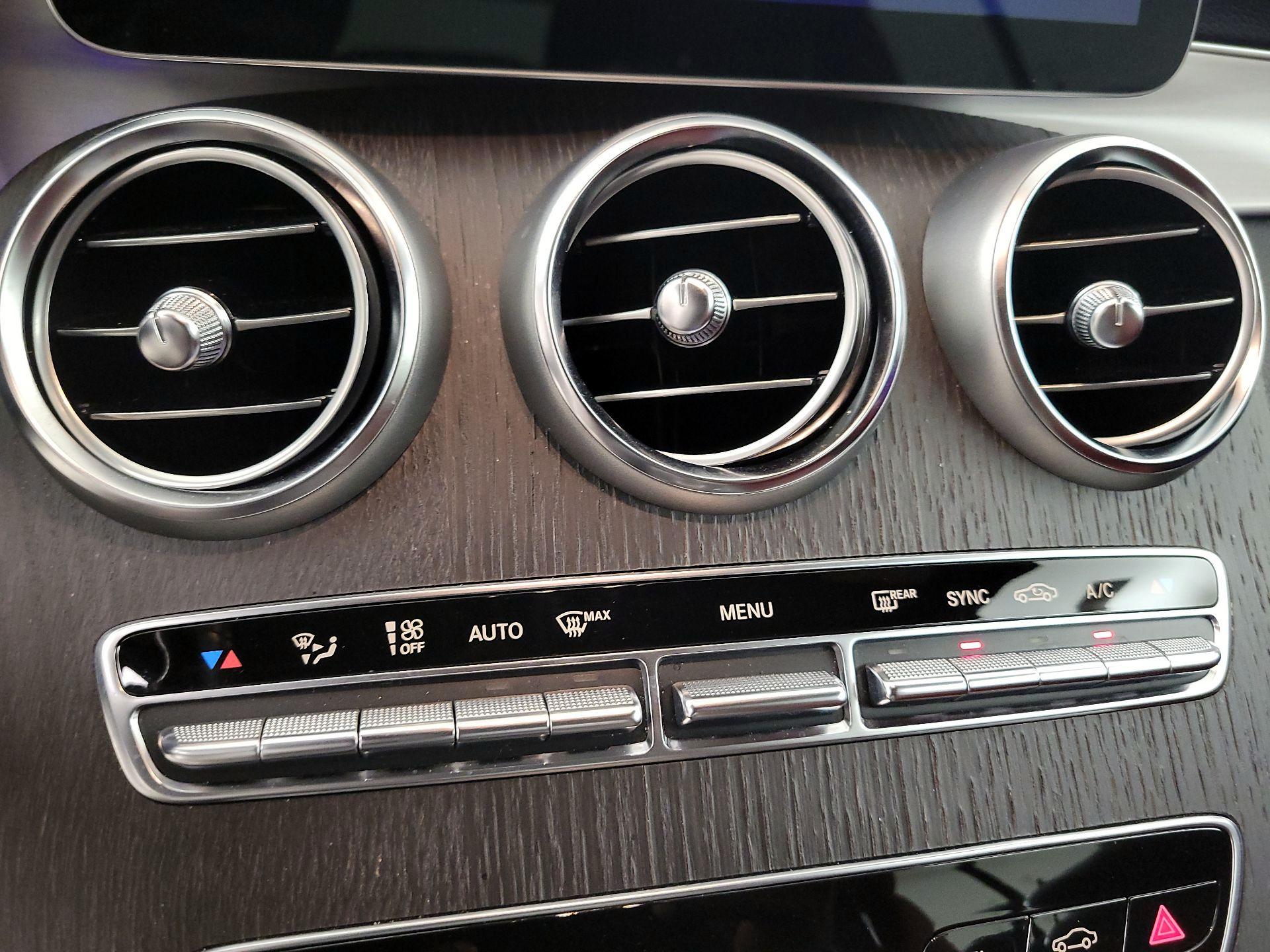 Thumbnail: 2022 Mercedes-Benz C-Class - 16
