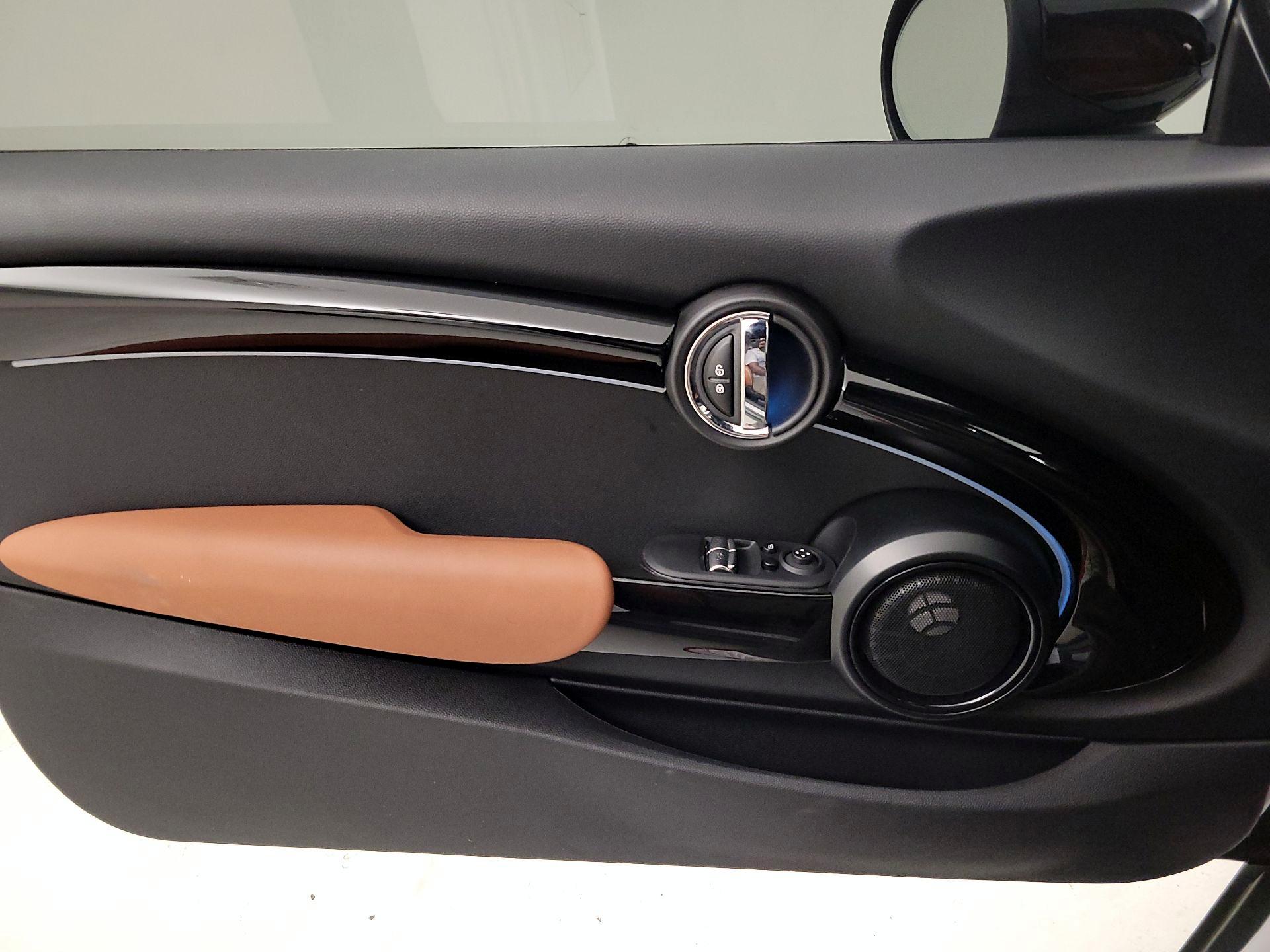 Thumbnail: 2024 MINI Cooper Hardtop - 12