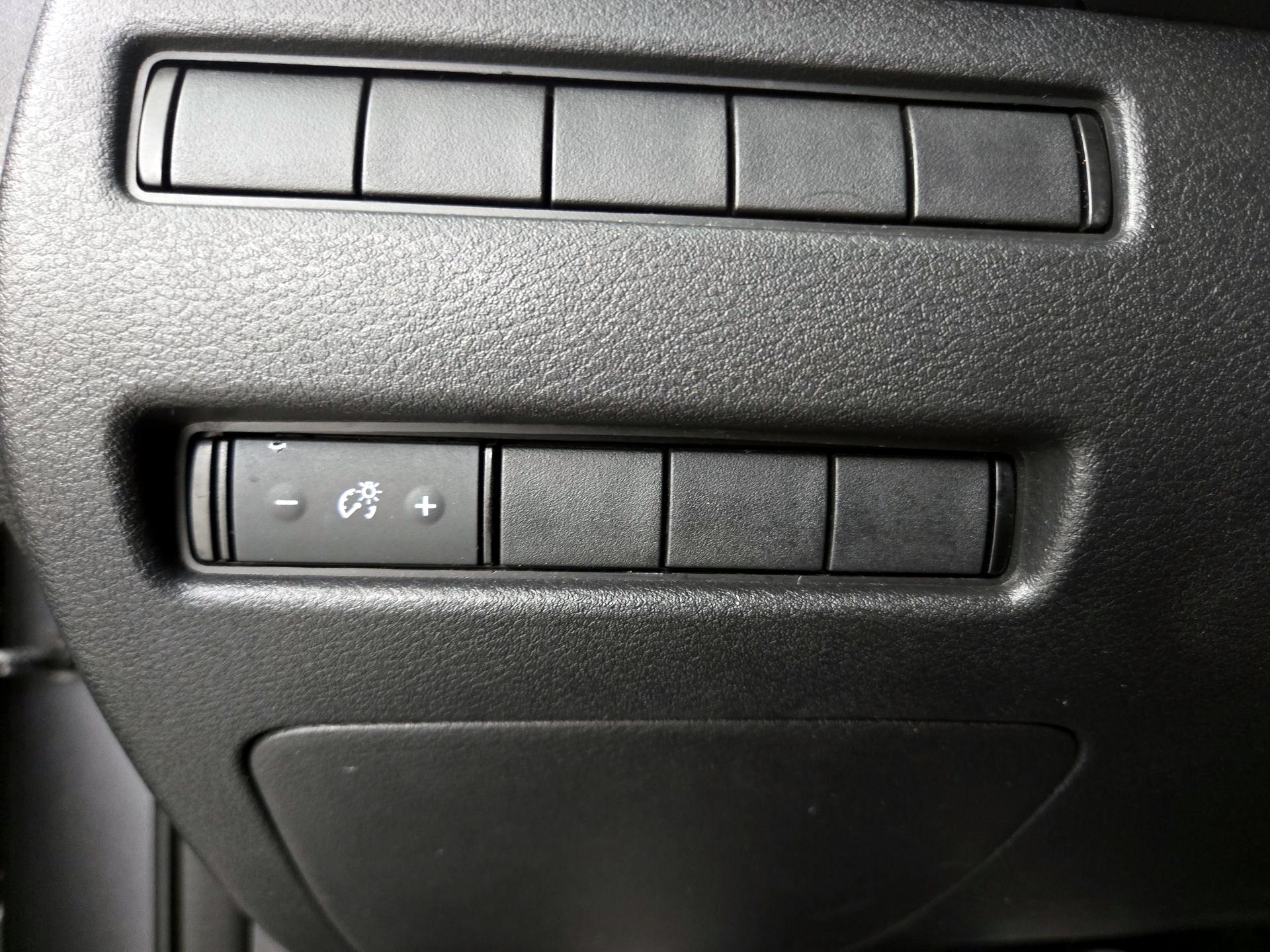 Thumbnail: 2021 Nissan Rogue - 13