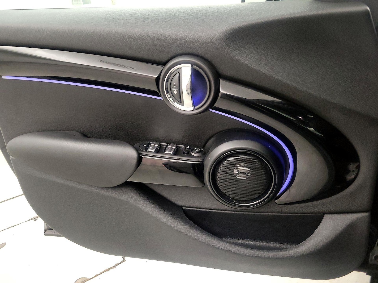 2023 MINI Hardtop 4 Door S - Photo 13