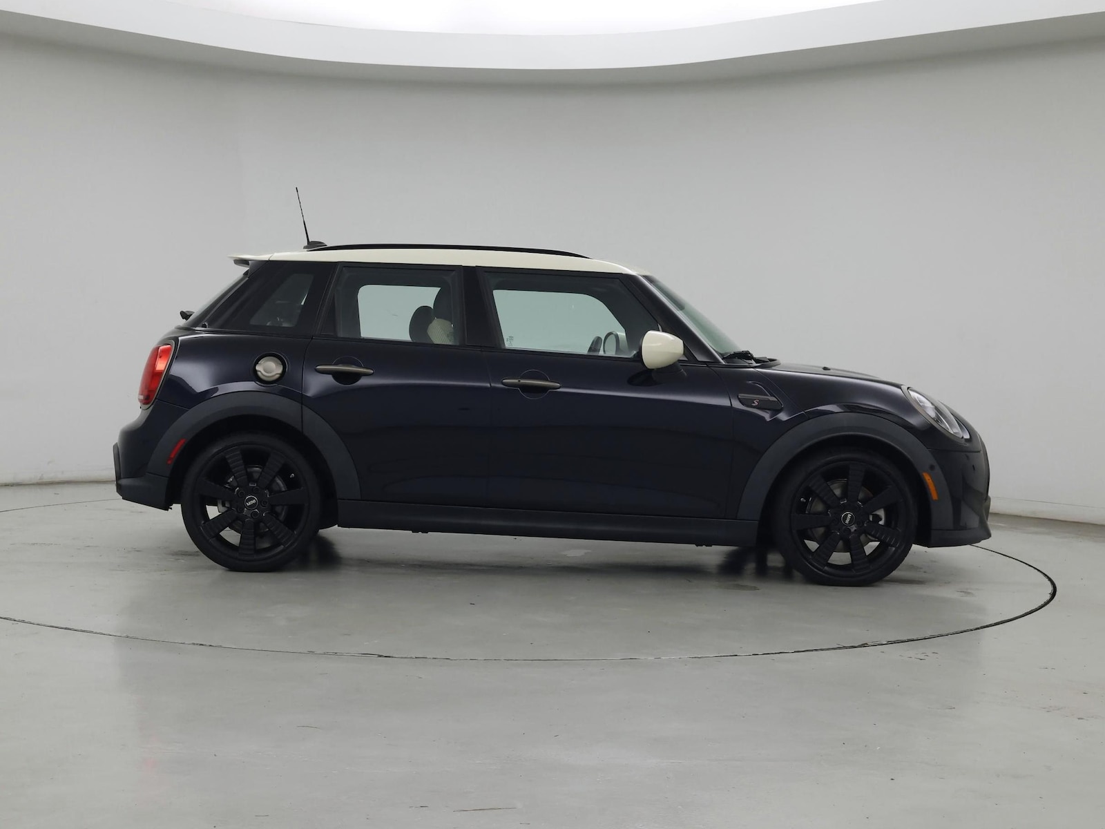 2023 MINI Hardtop 4 Door S - Photo 8