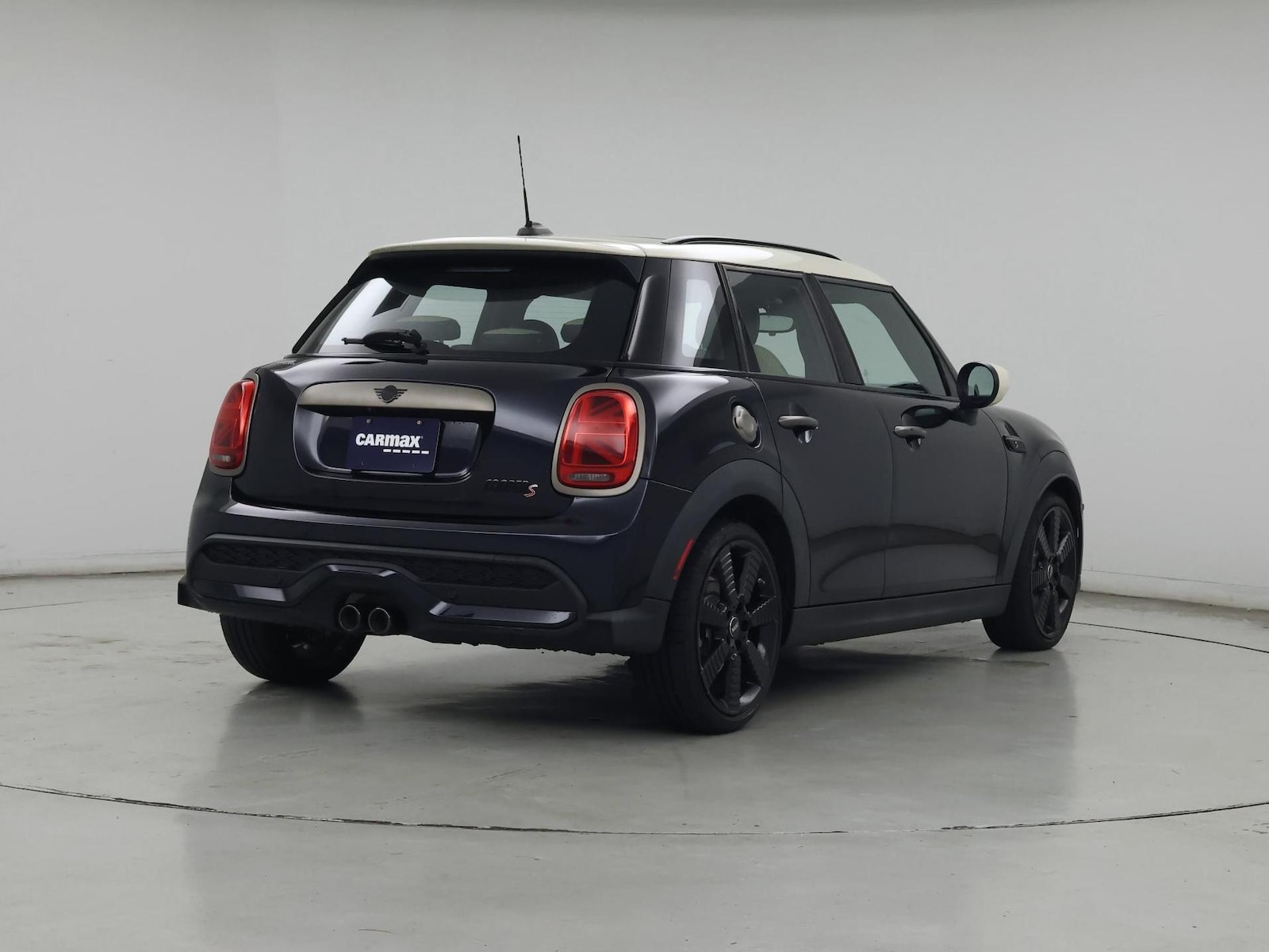 2023 MINI Hardtop 4 Door S - Photo 9