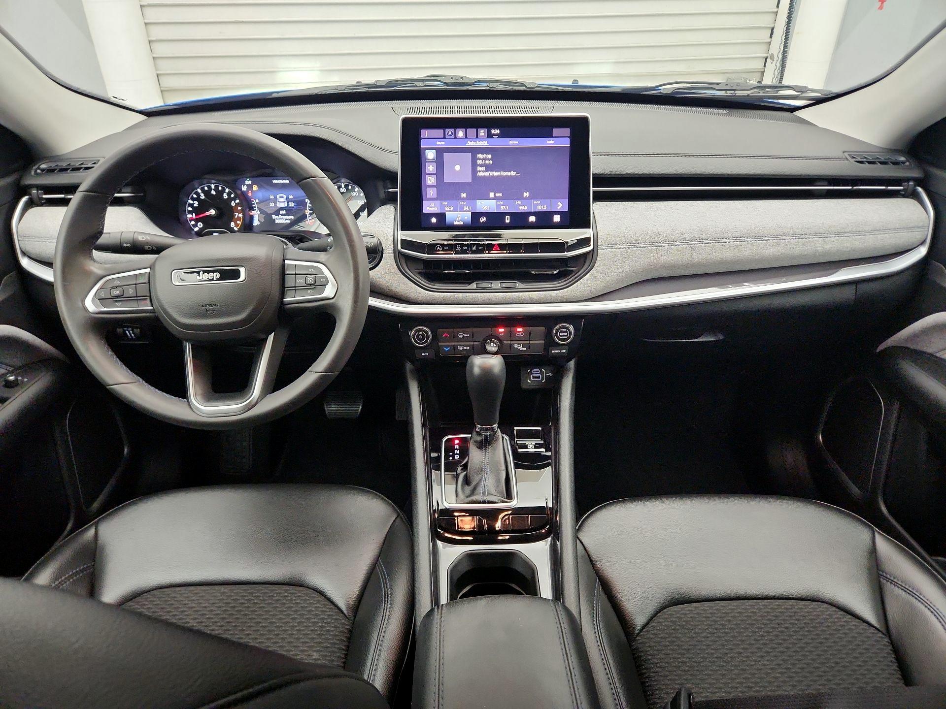 Thumbnail: 2022 Jeep Compass - 9