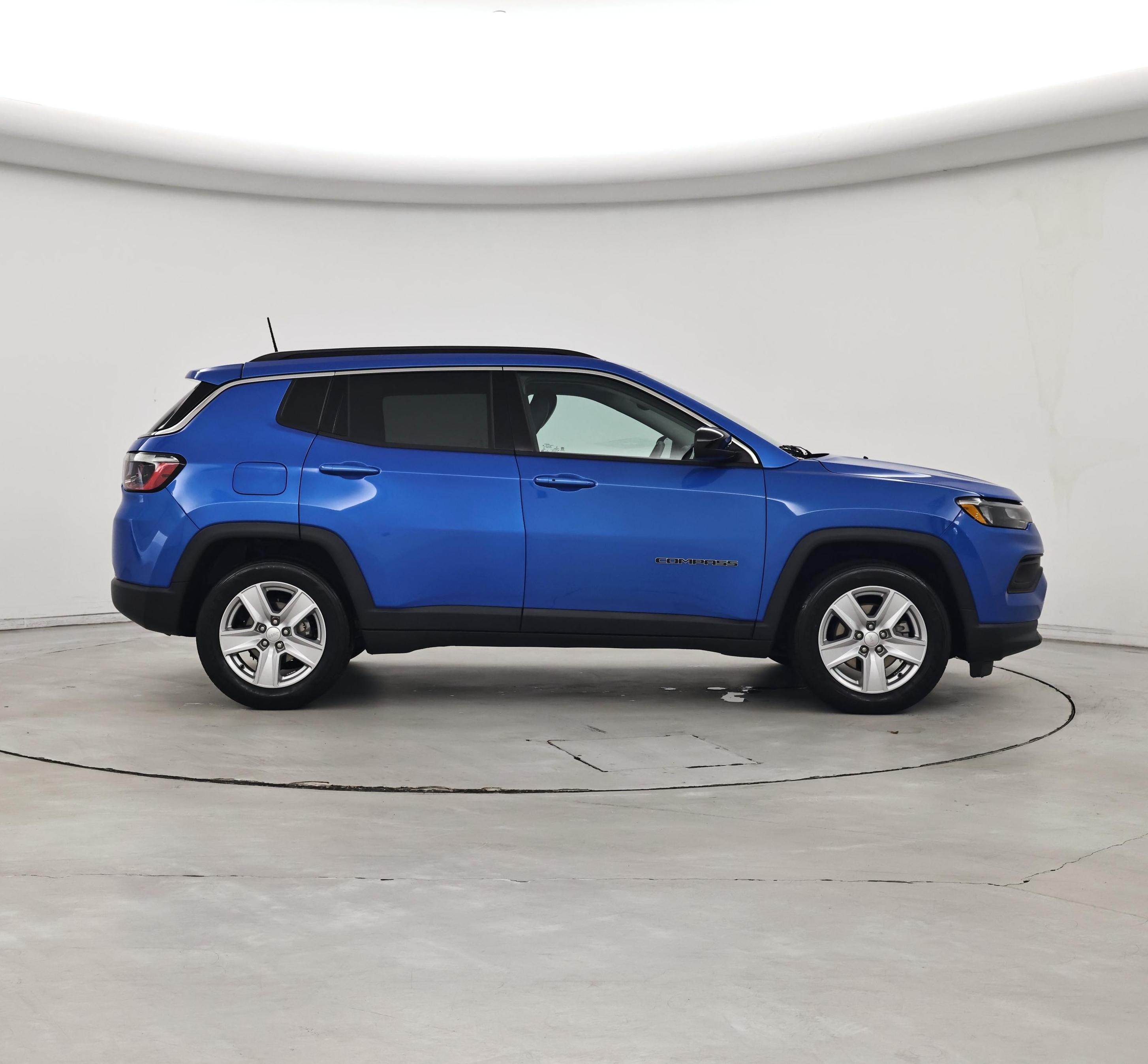 Thumbnail: 2022 Jeep Compass - 7