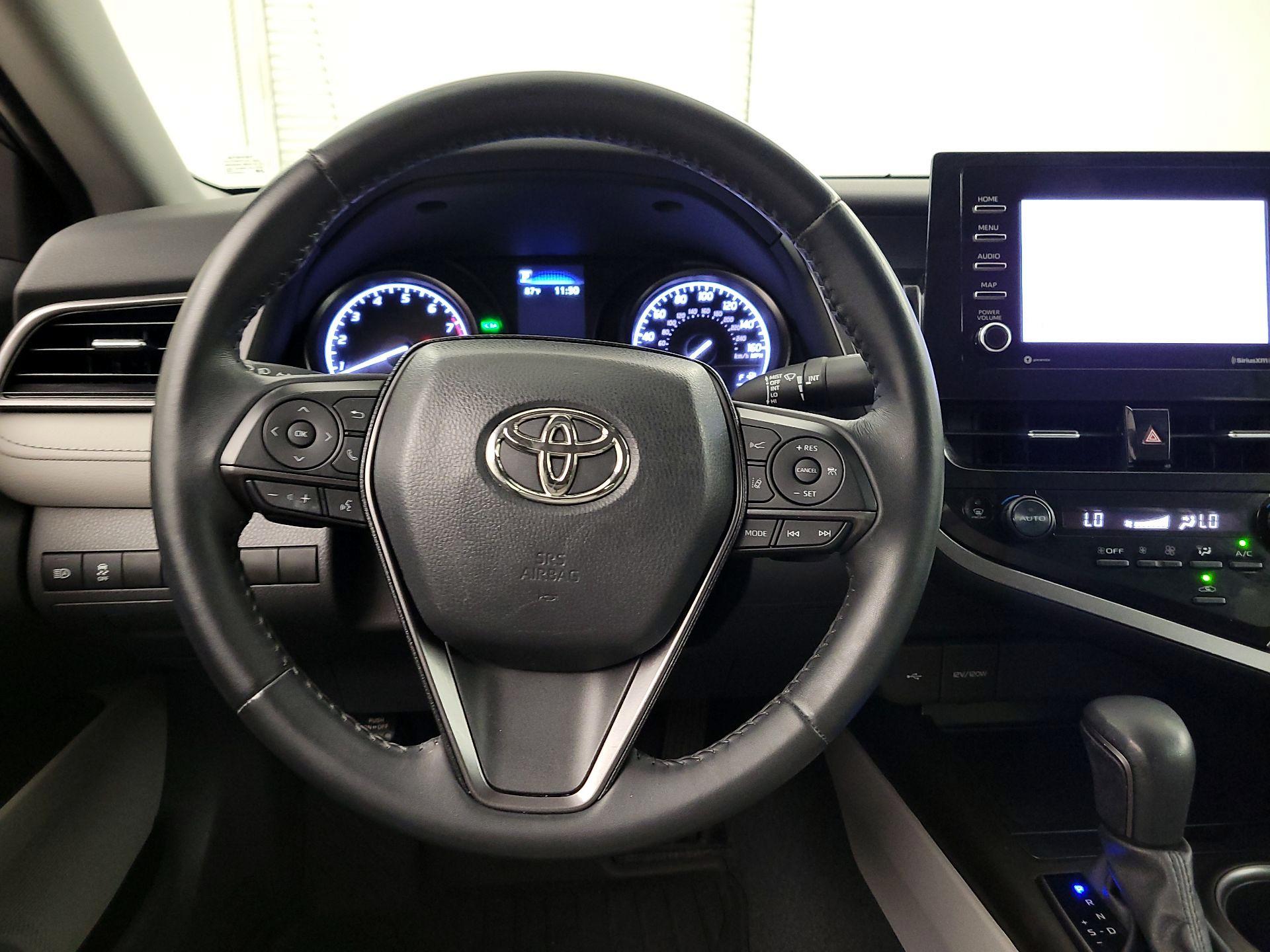 Thumbnail: 2023 Toyota Camry - 10