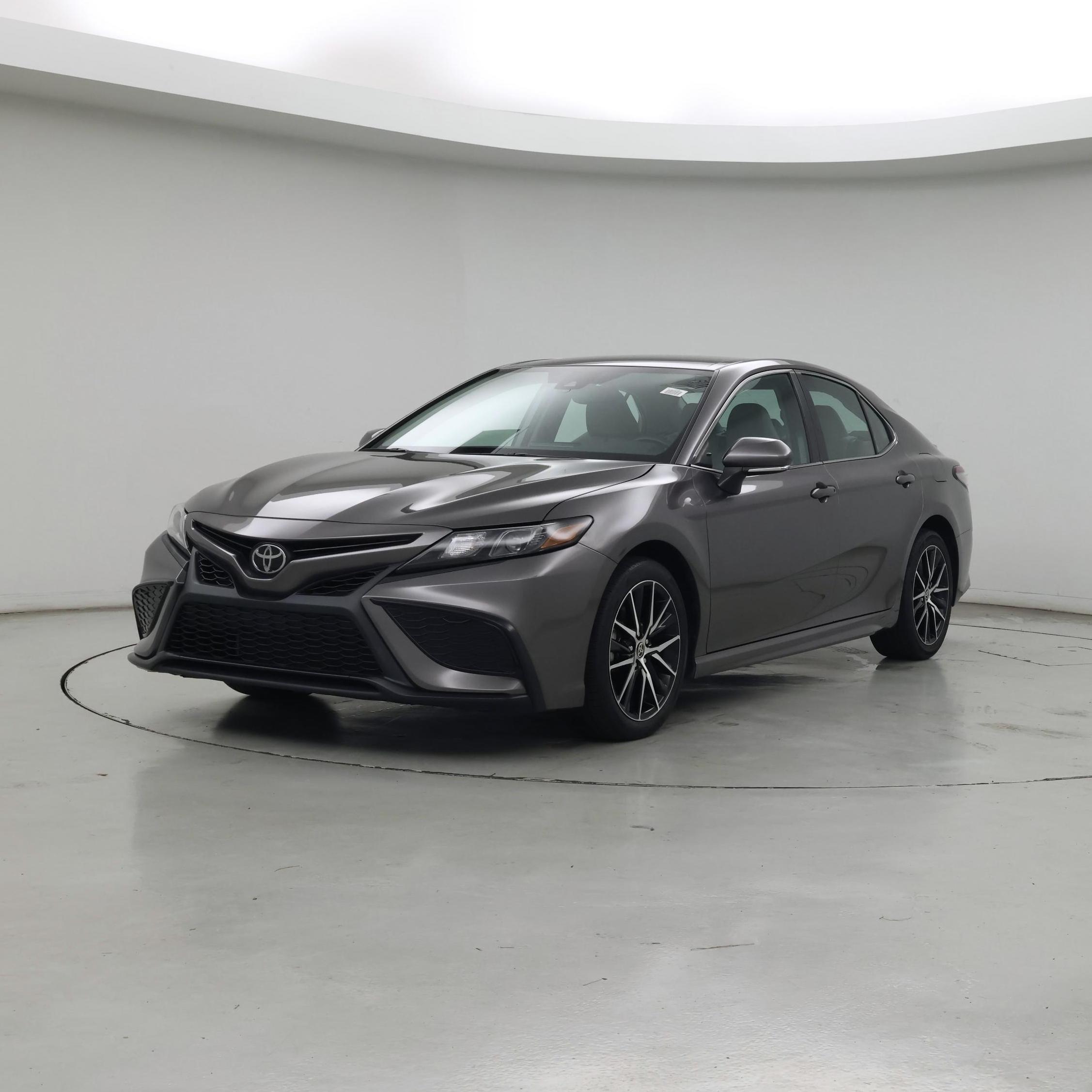 Thumbnail: 2023 Toyota Camry - 4