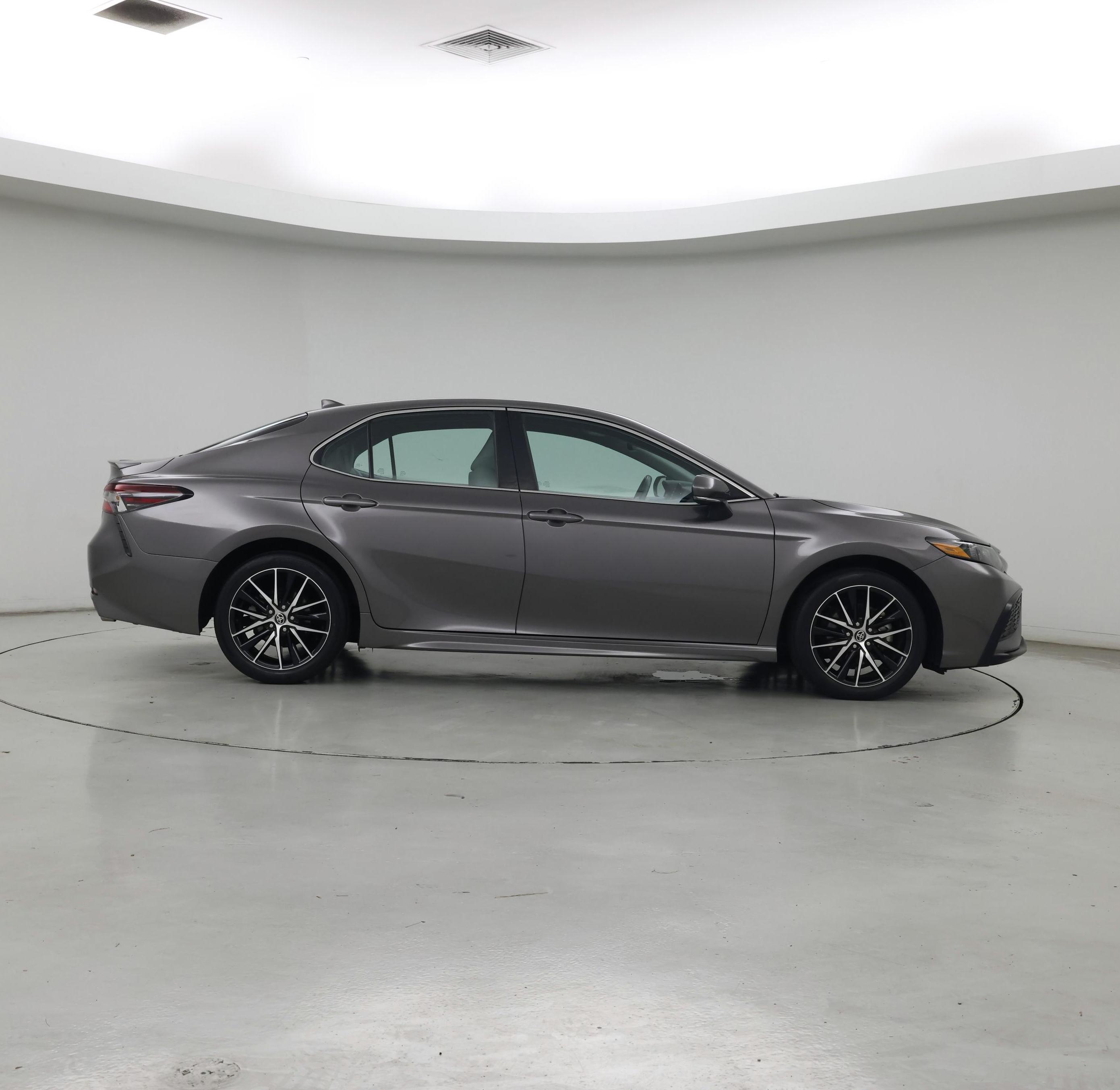 Thumbnail: 2023 Toyota Camry - 7