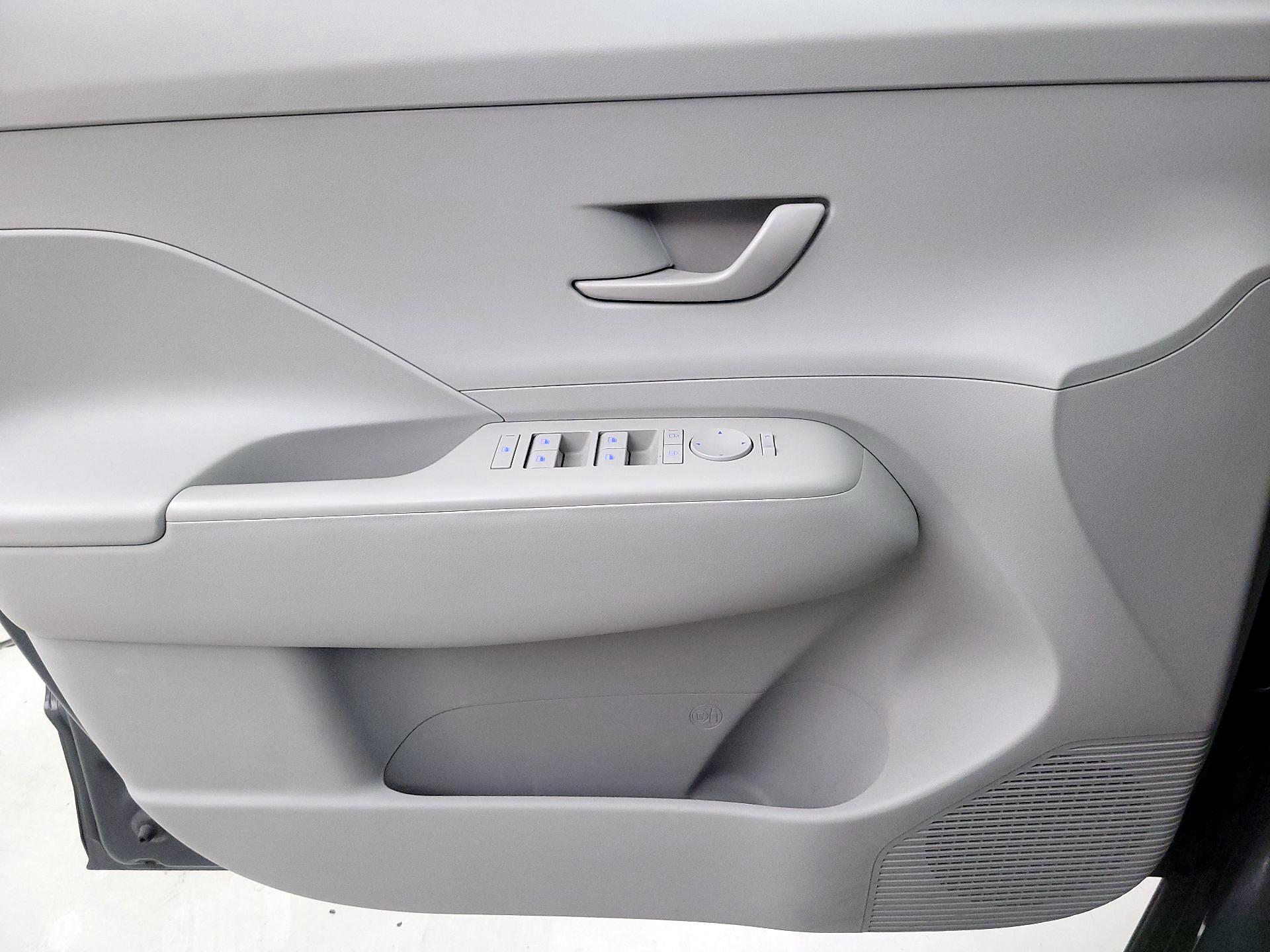 Thumbnail: 2024 Hyundai Kona - 12