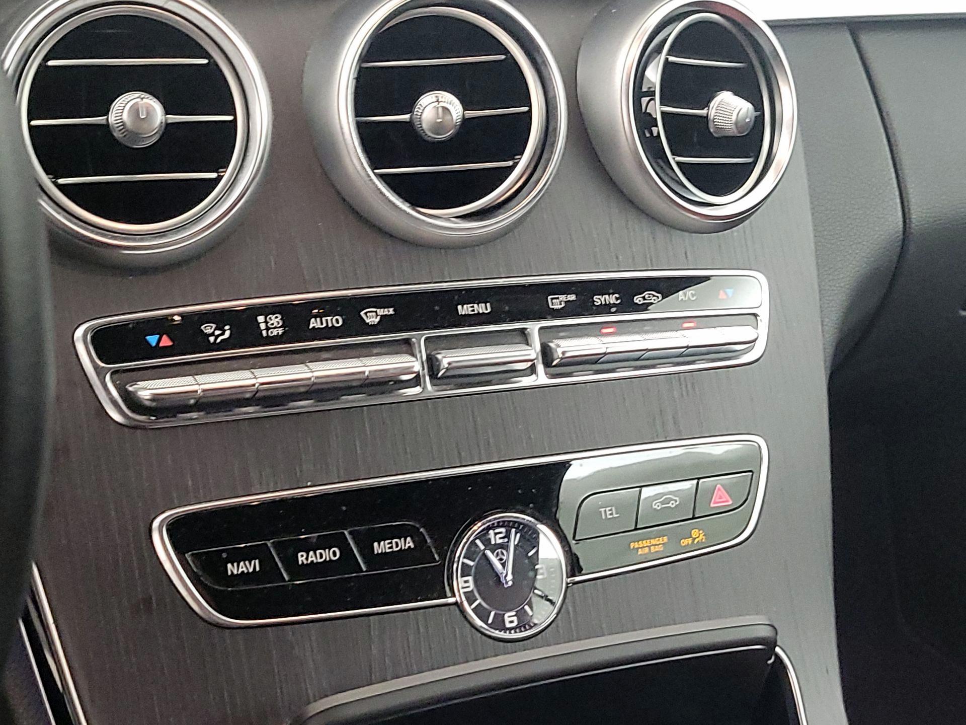 Thumbnail: 2023 Mercedes-Benz C-Class - 15