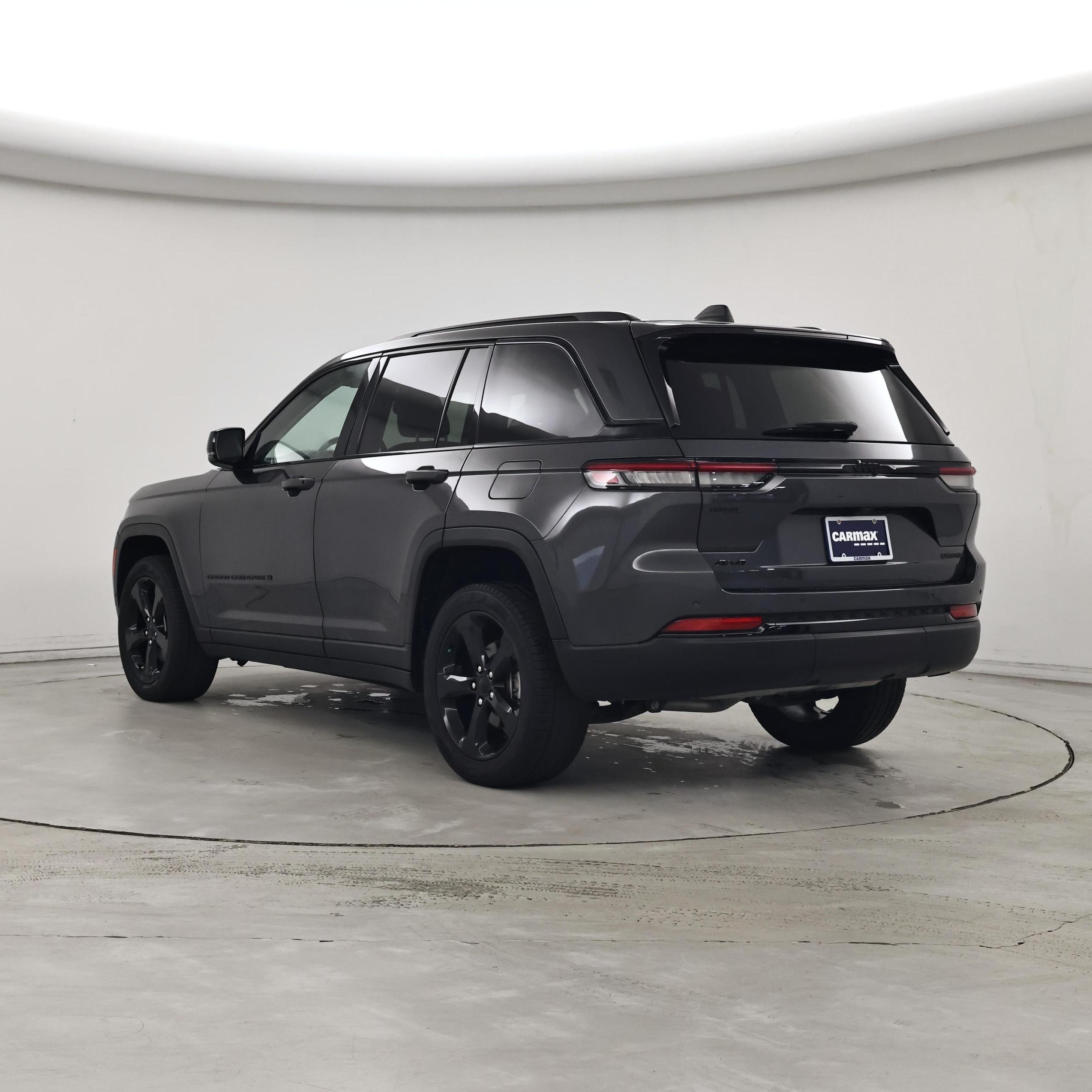 Thumbnail: 2023 Jeep Grand Cherokee - 2
