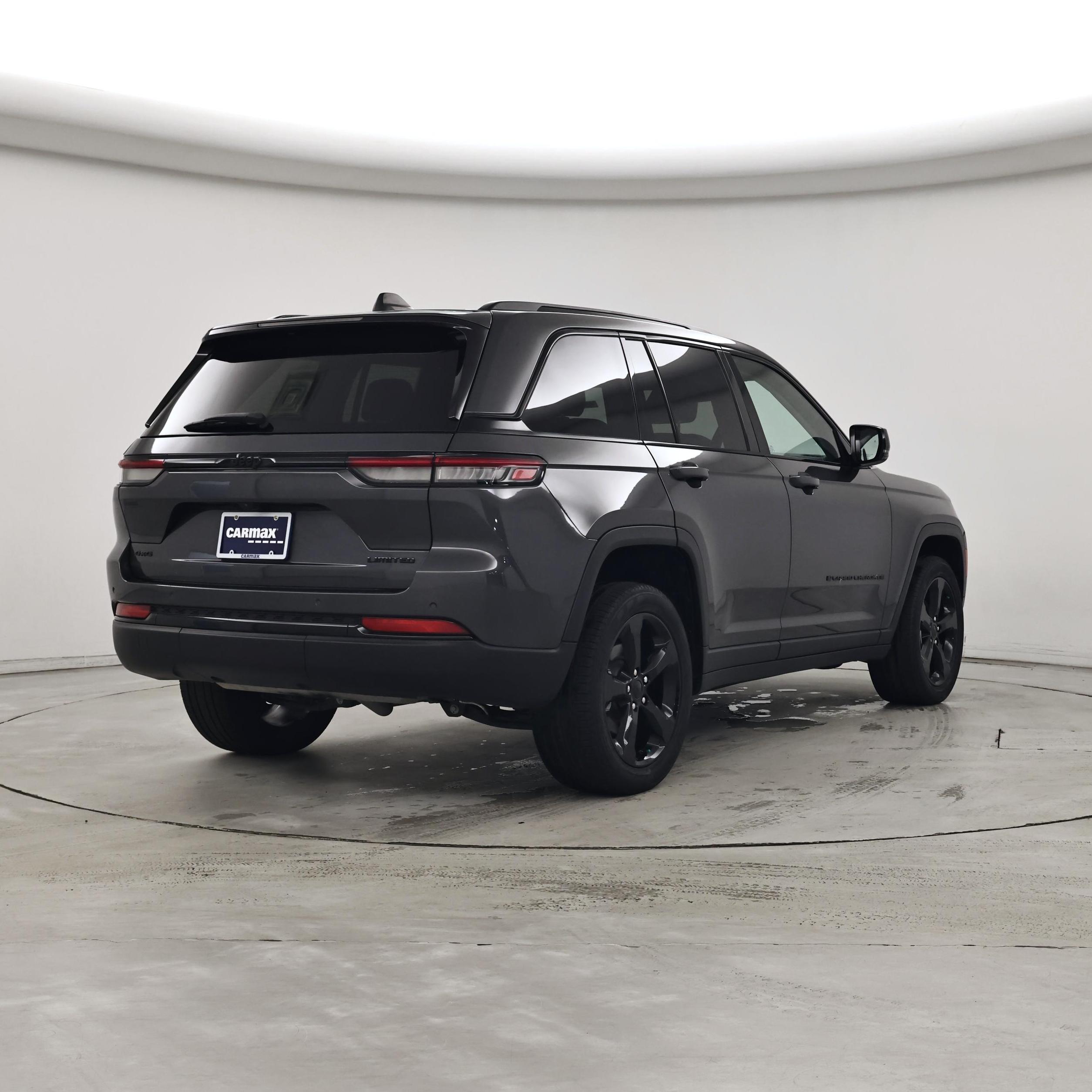 Thumbnail: 2023 Jeep Grand Cherokee - 8
