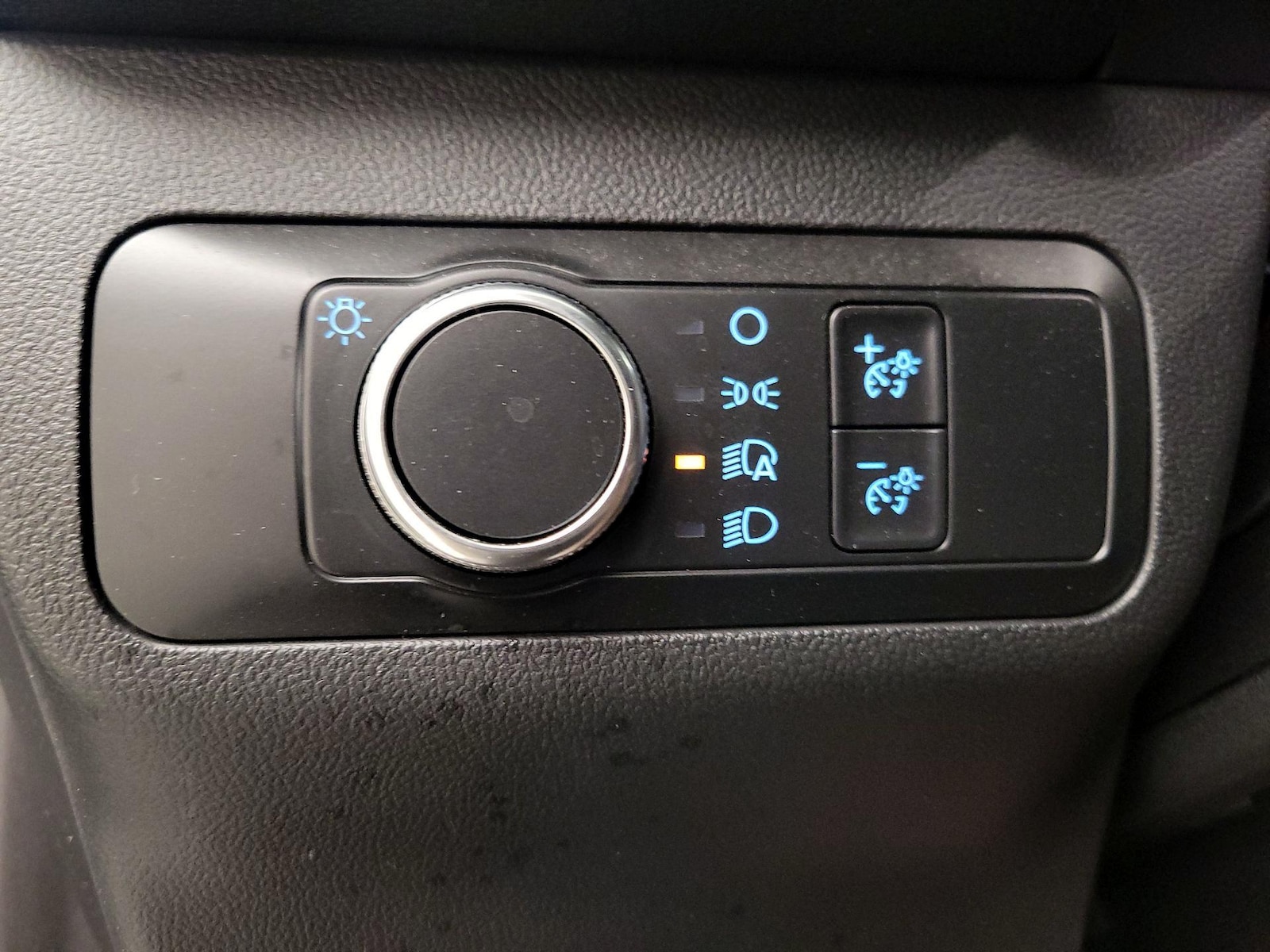 2020 Ford Escape SE - Photo 14