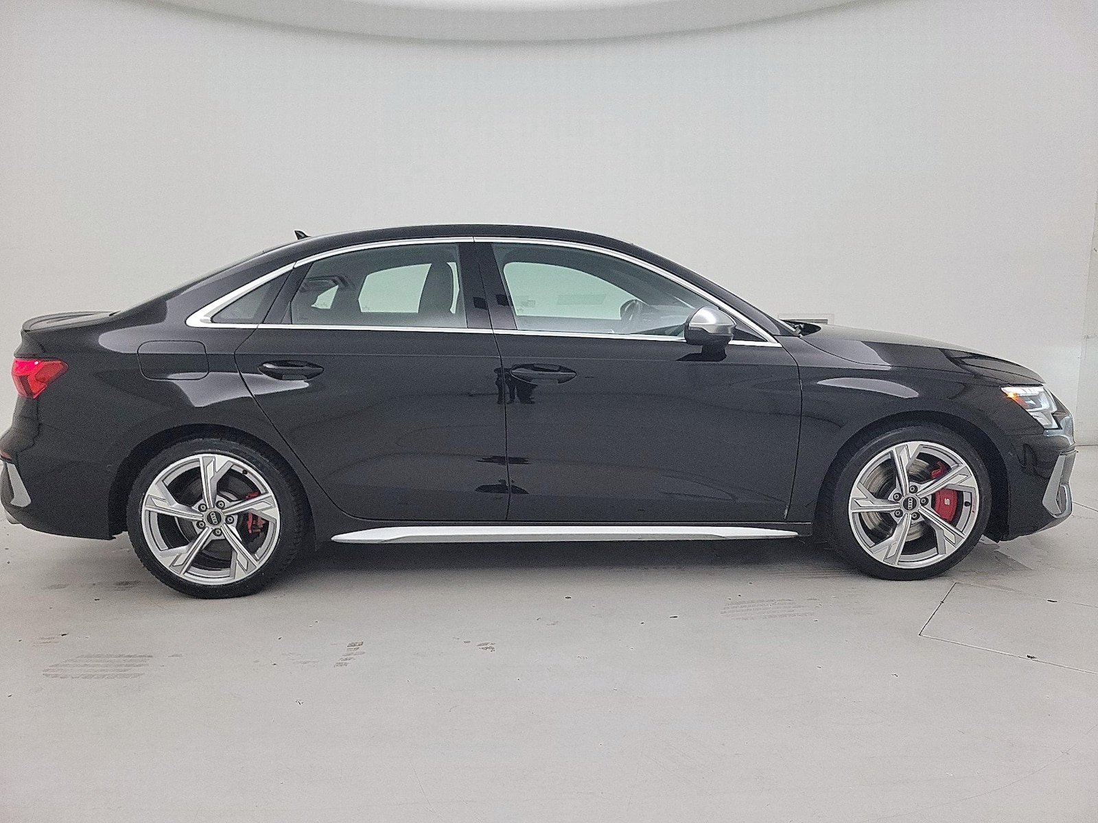 2023 Audi S3 Premium Plus - Photo 4